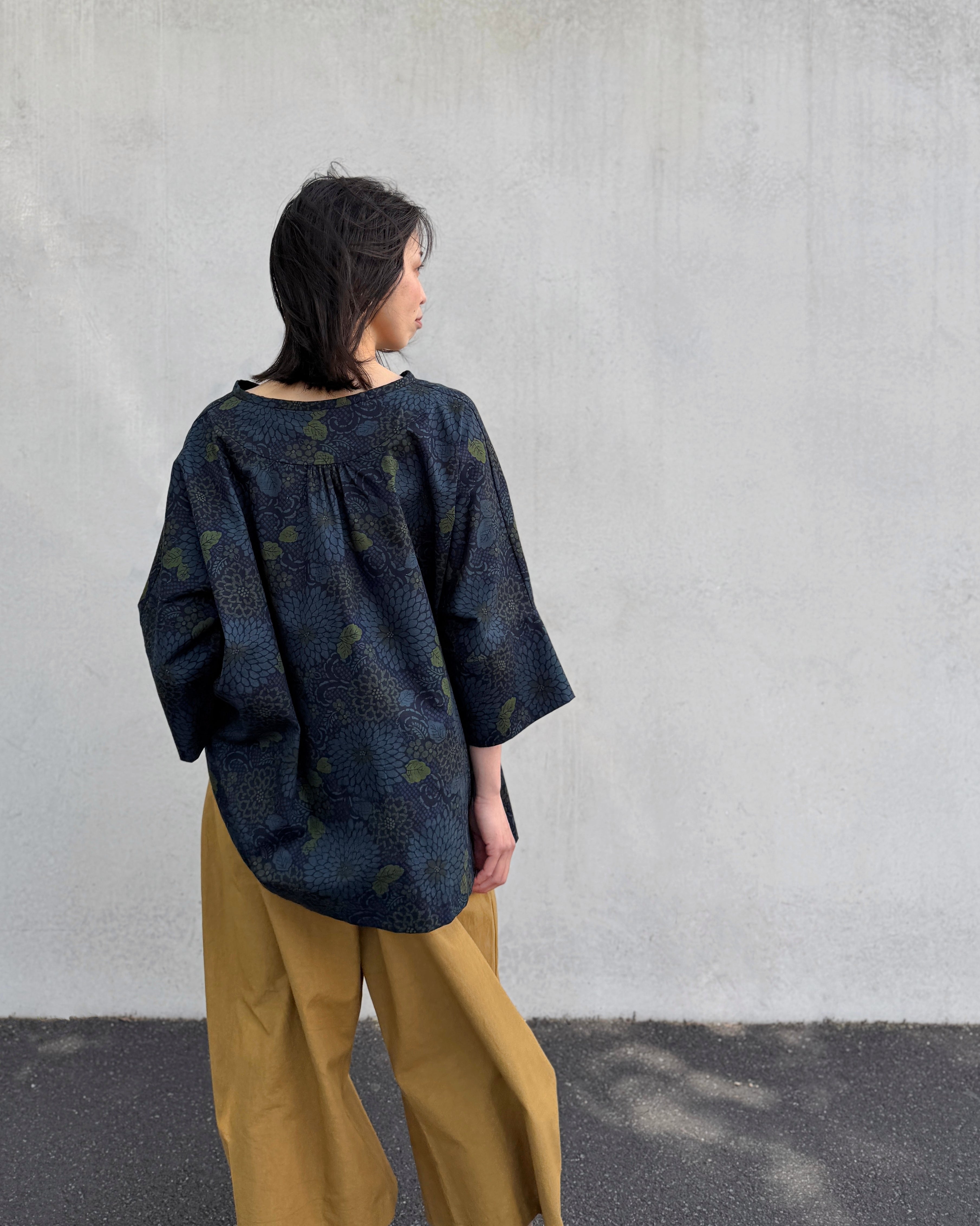 LJ struthers : cotton lunar smock