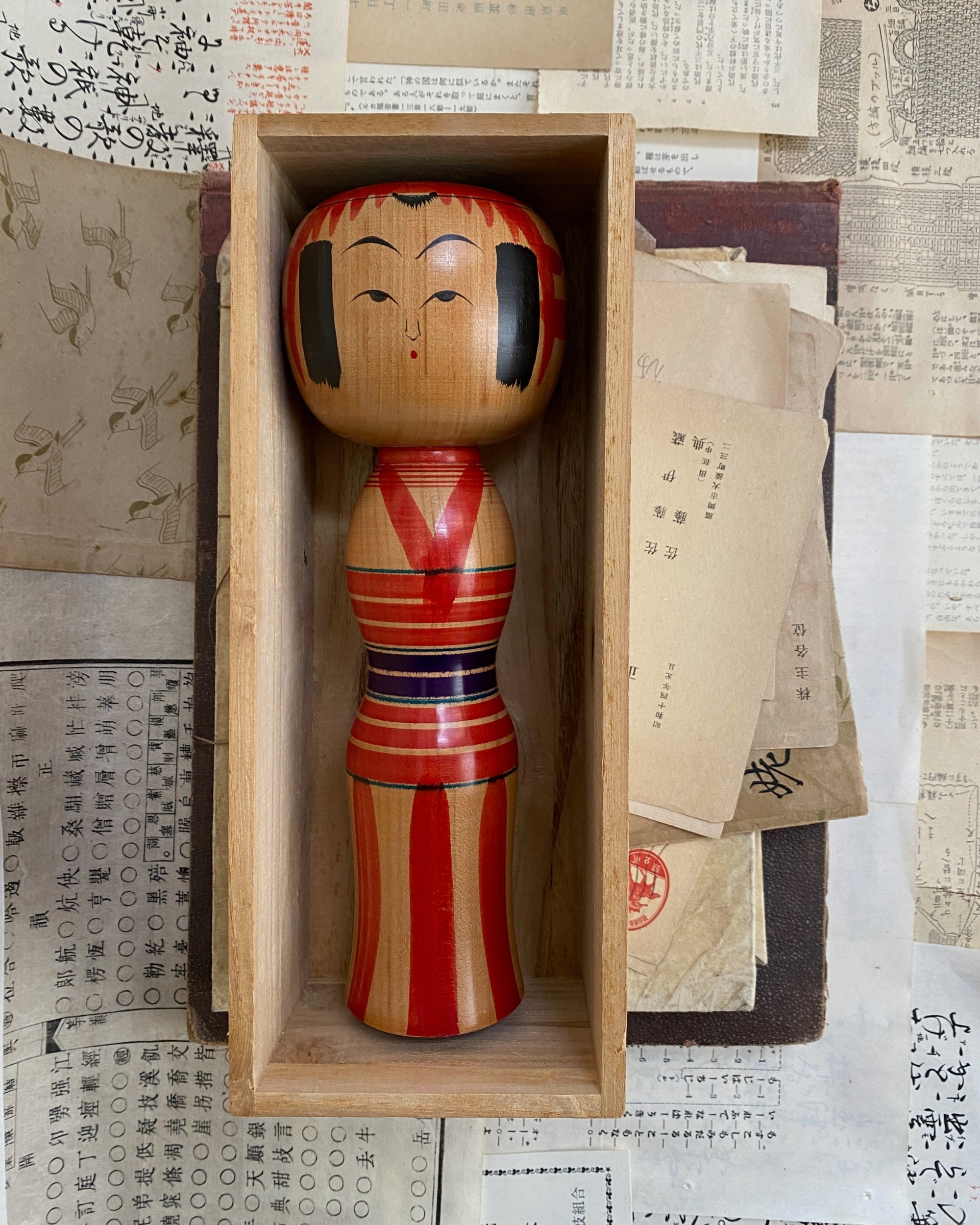 vintage japanese boxed kokeshi