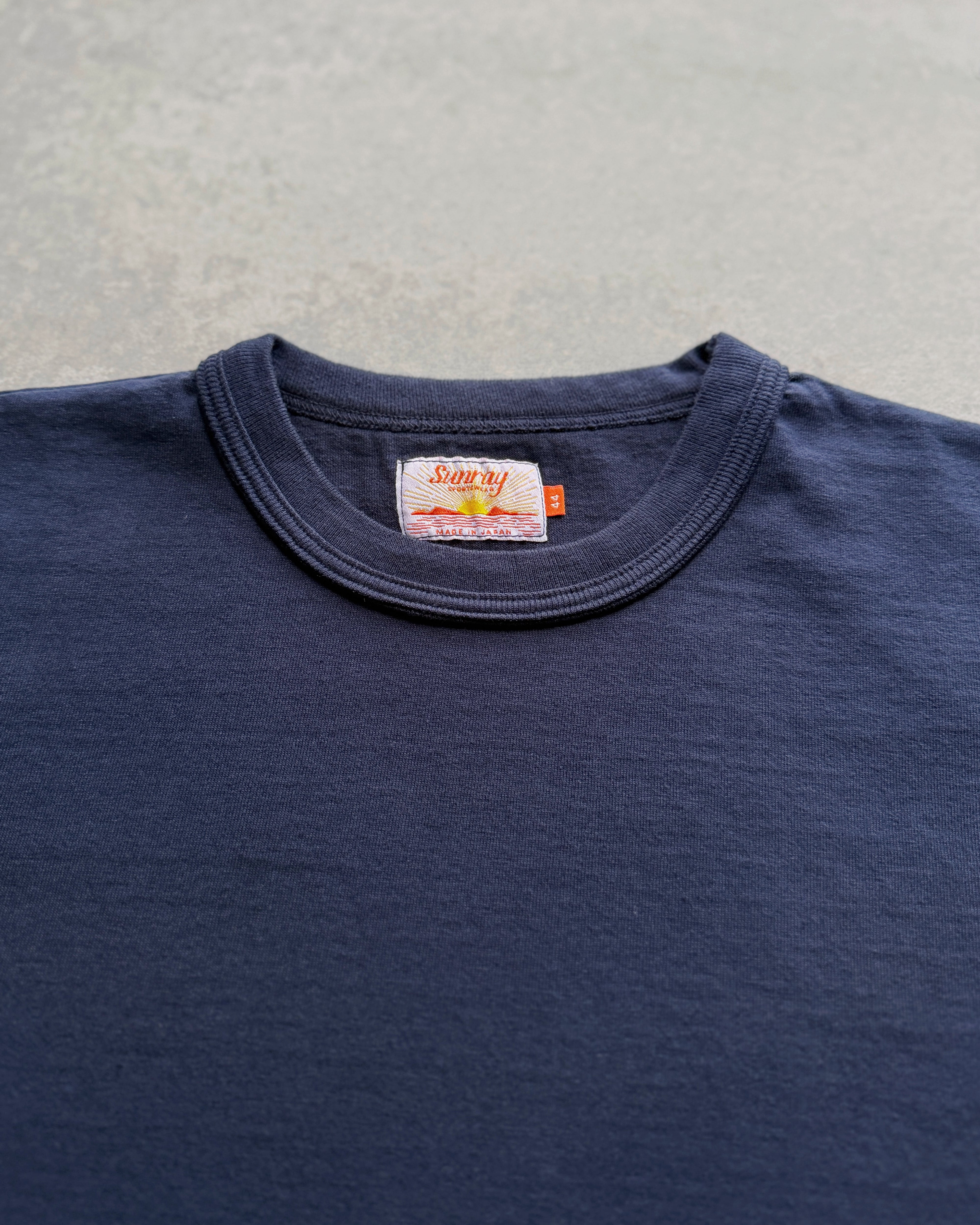 Sunray Sportswear : makaha short sleeve t-shirt in dark navy