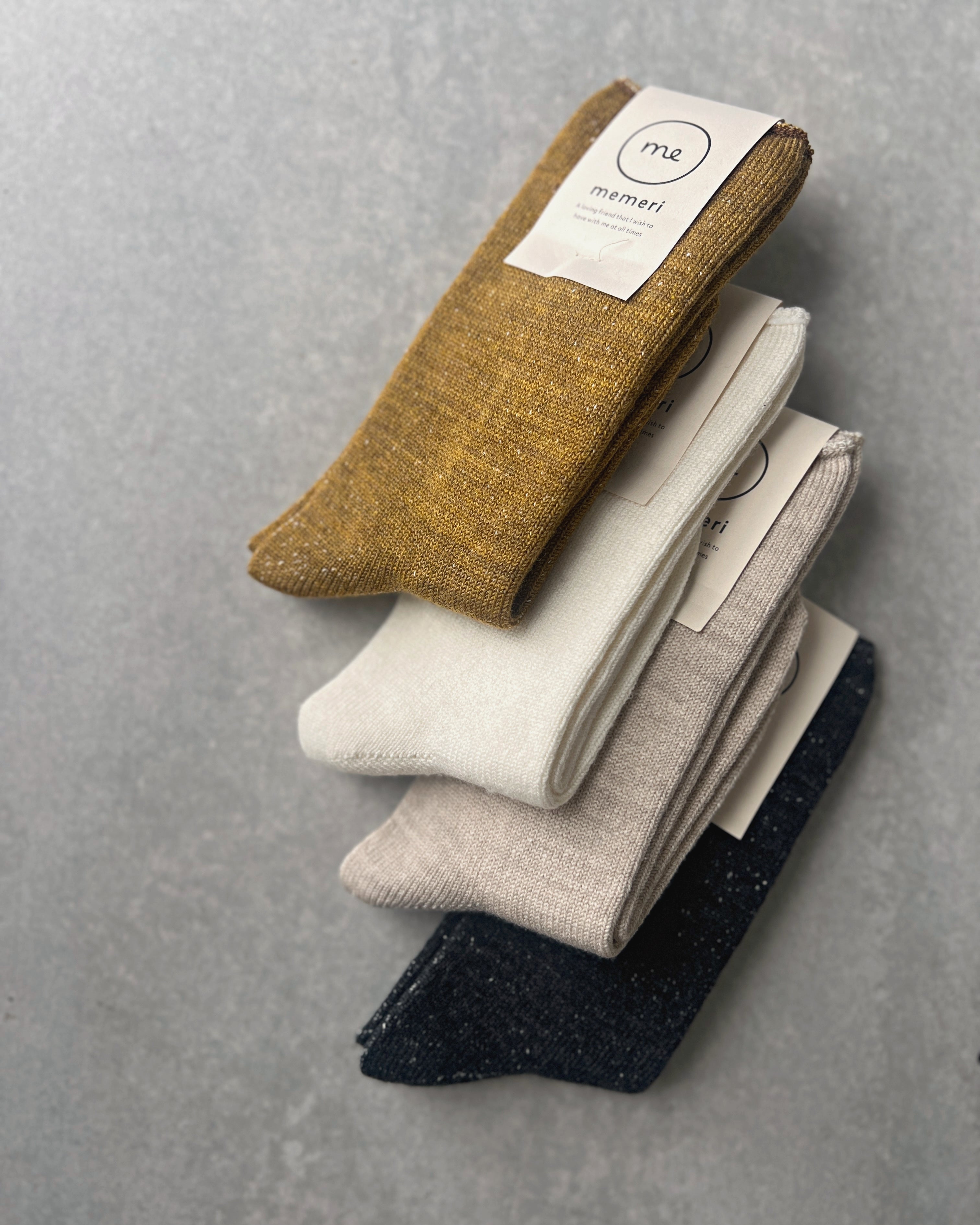 memeri : wool silk socks