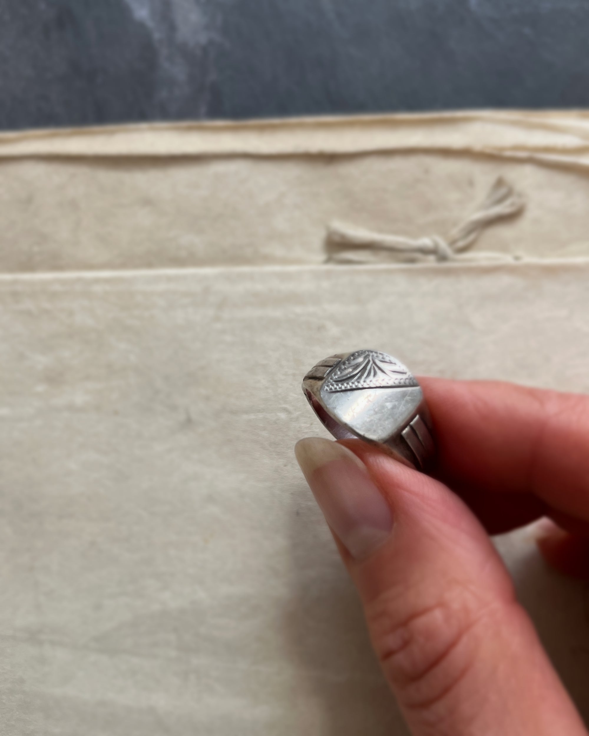 modern marcel : vintage silver signet ring