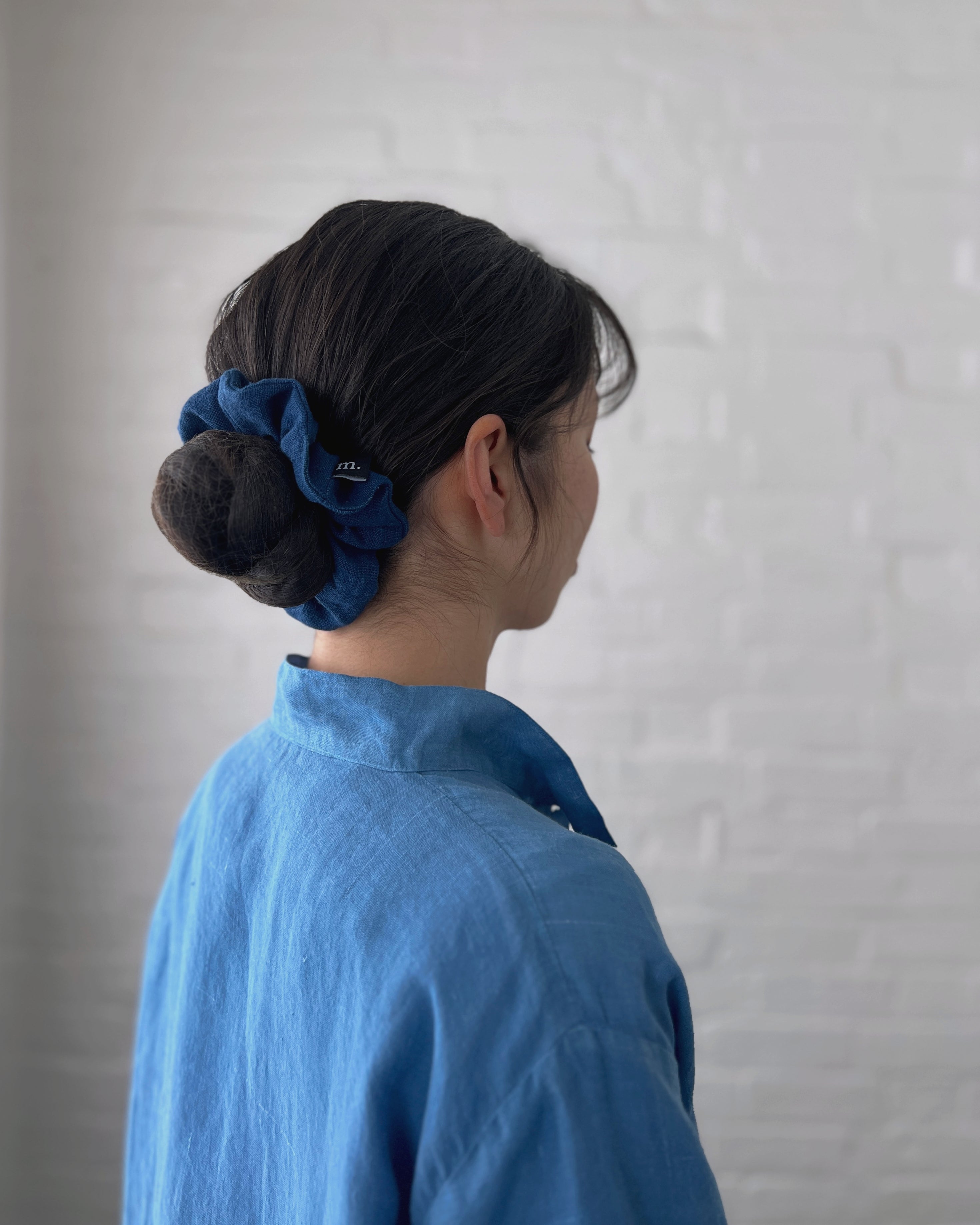 'm' for the maker : dark indigo scrunchie