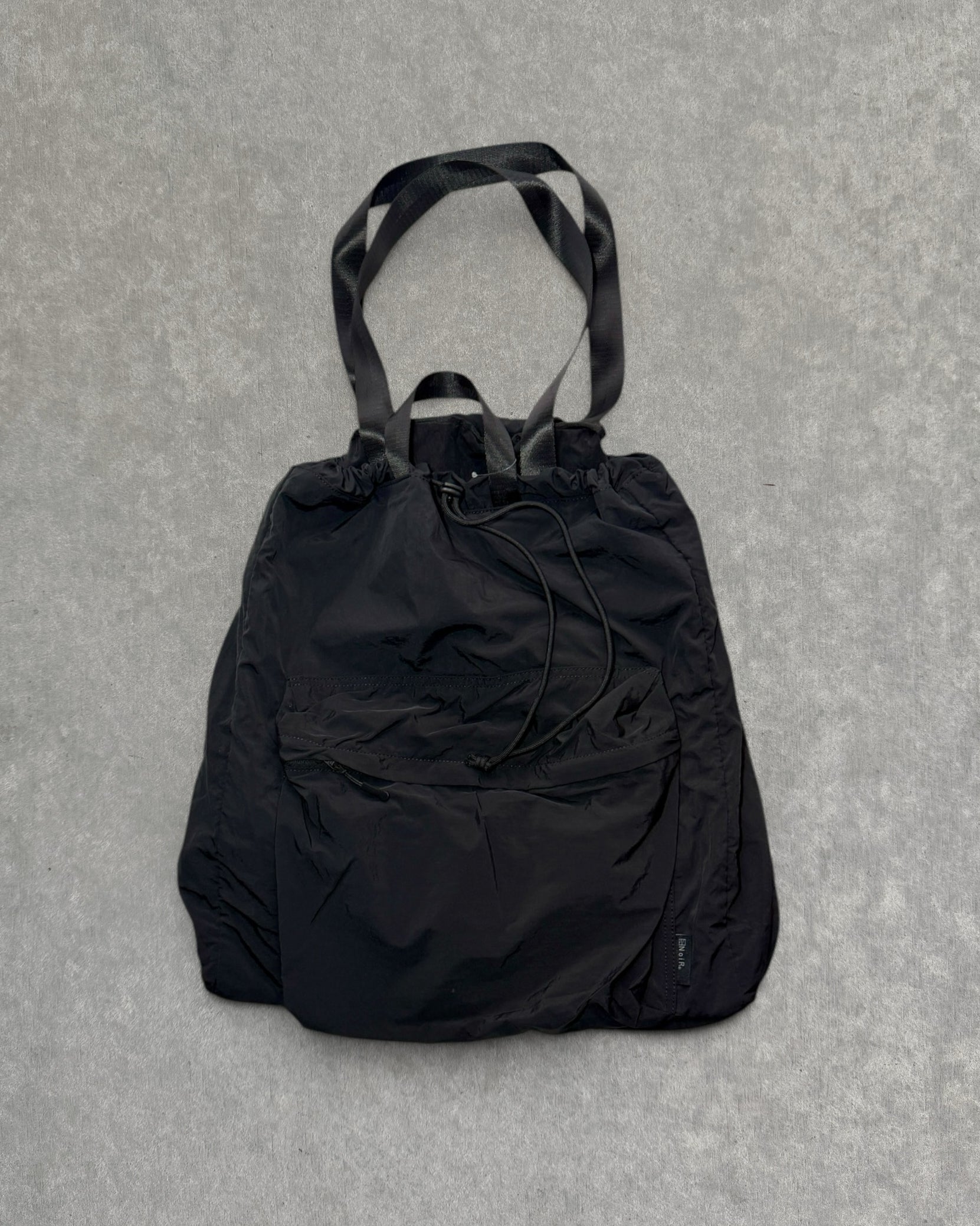 NoiR : light daypack