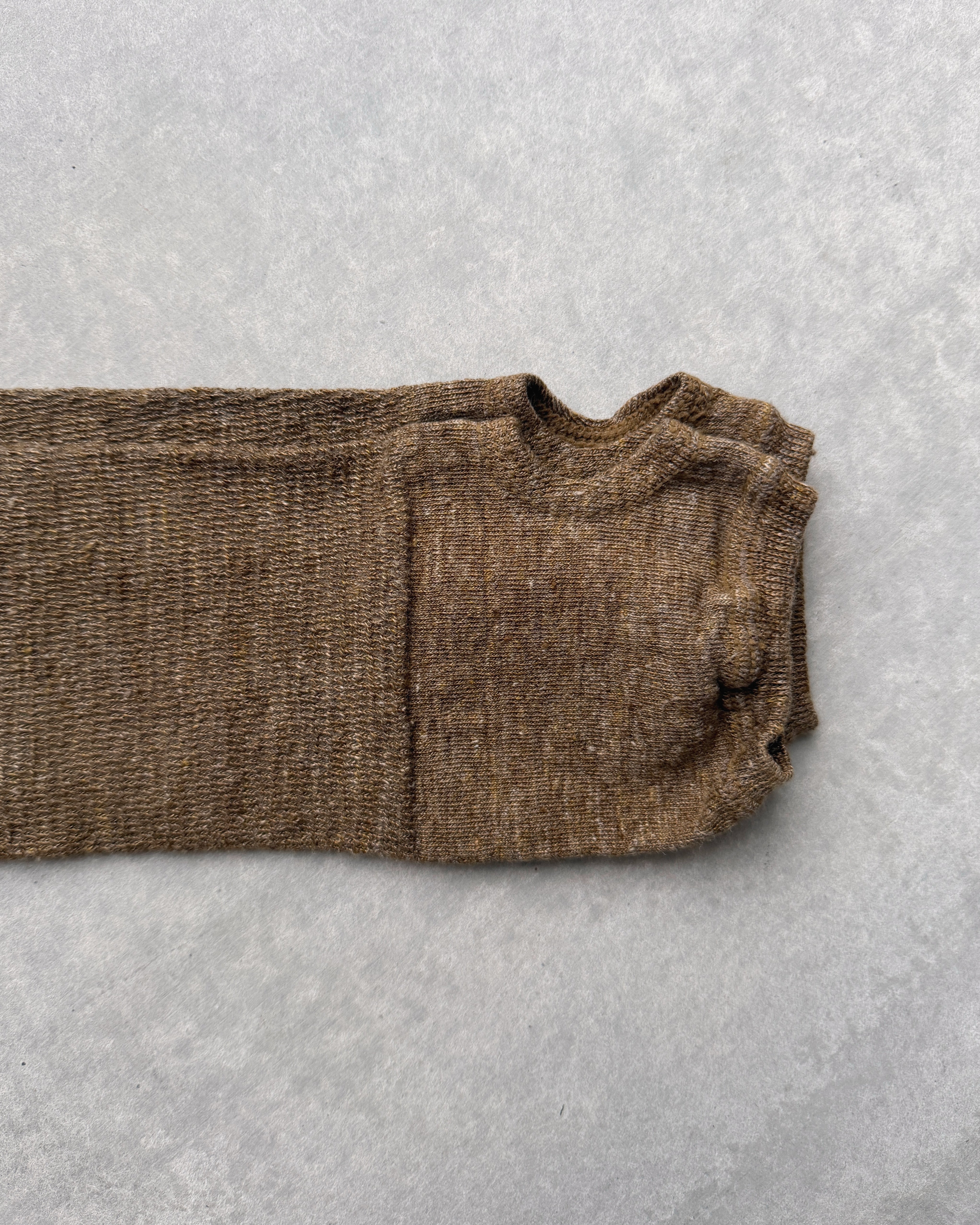 nishiguchi kutsushita : teni linen arm covers - long