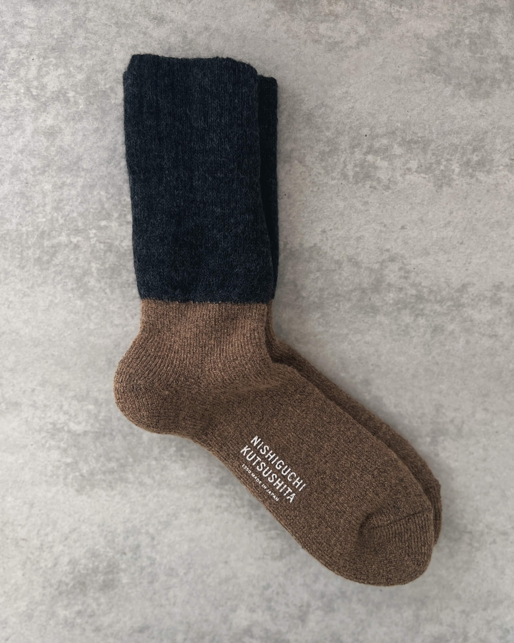 nishiguchi kutsushita : oslo mohair wool pile sock