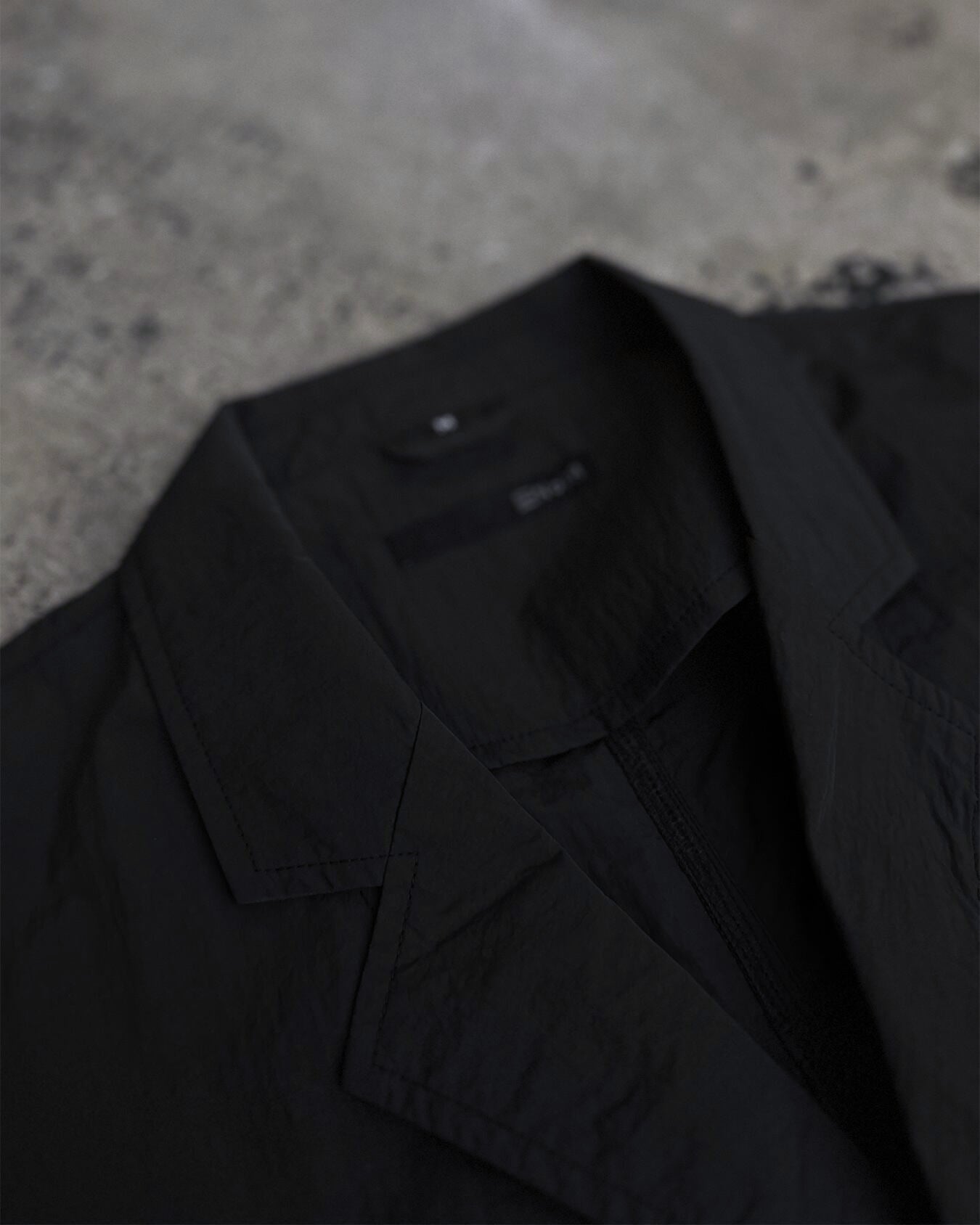 NoiR : blazer