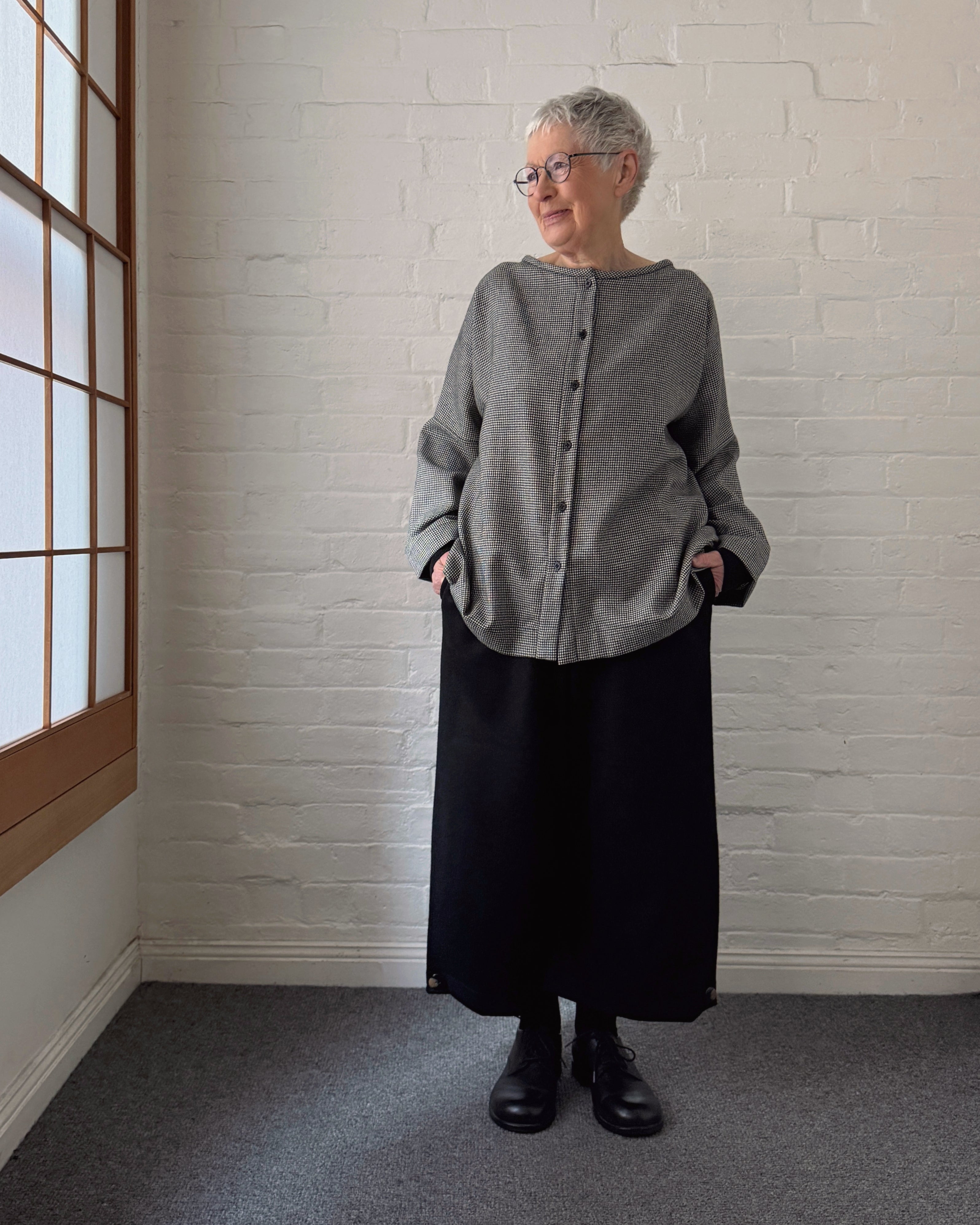 LJ struthers : collarless houndstooth wool shirt