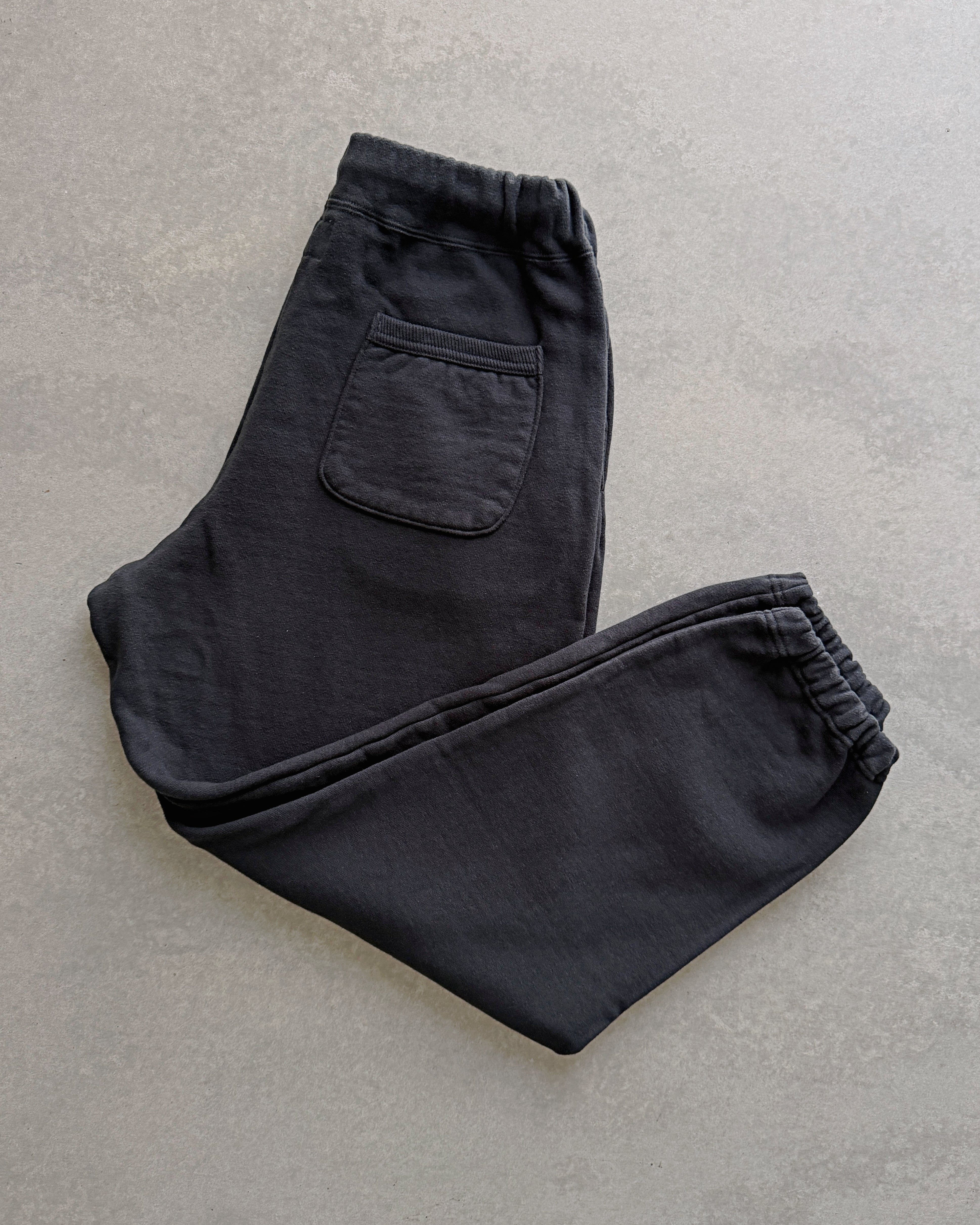 Sunray Sportswear : pea'hi sweatpants in blue graphite