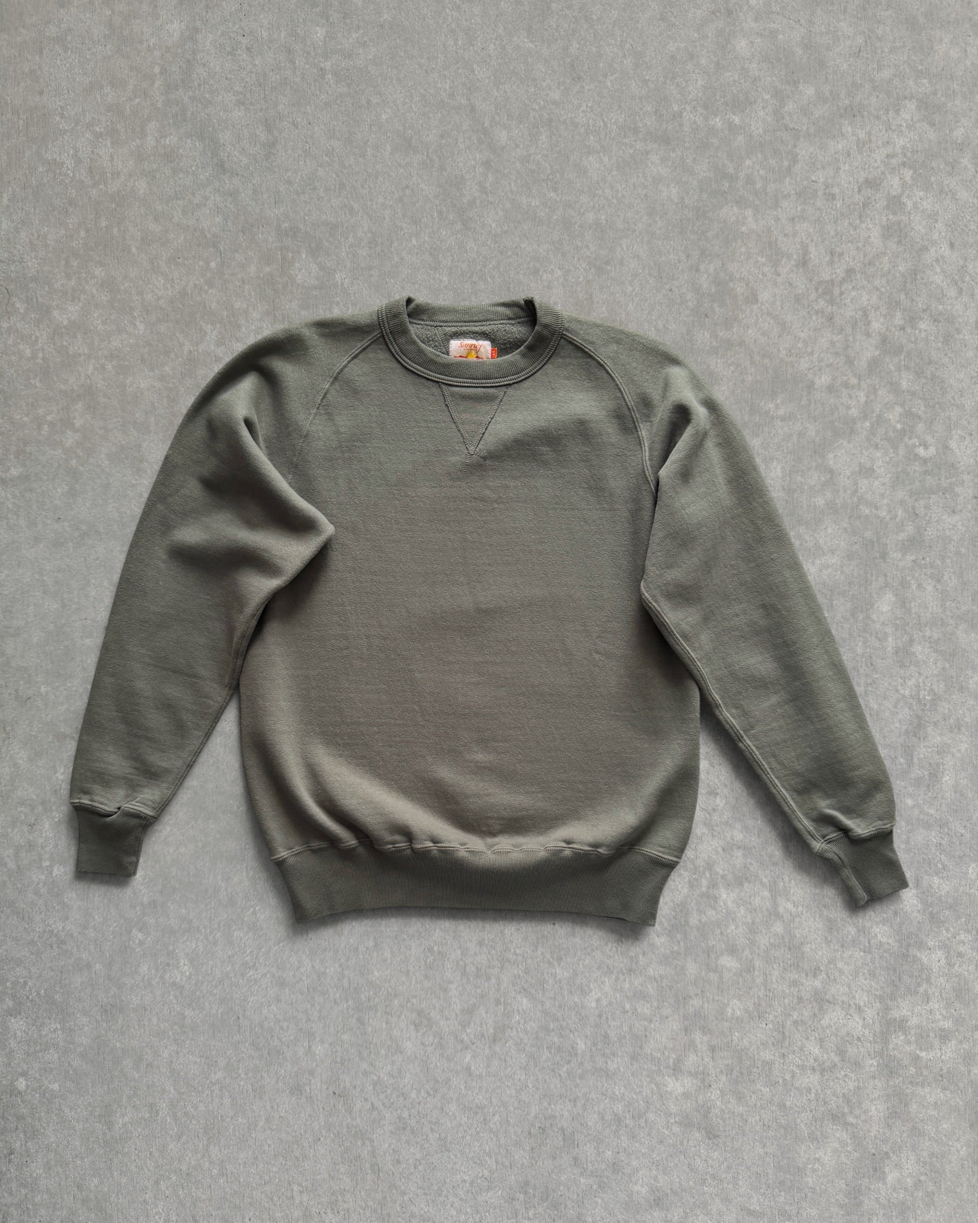 Sunray Sportswear : puamana crew neck sweatshirt in balsam green