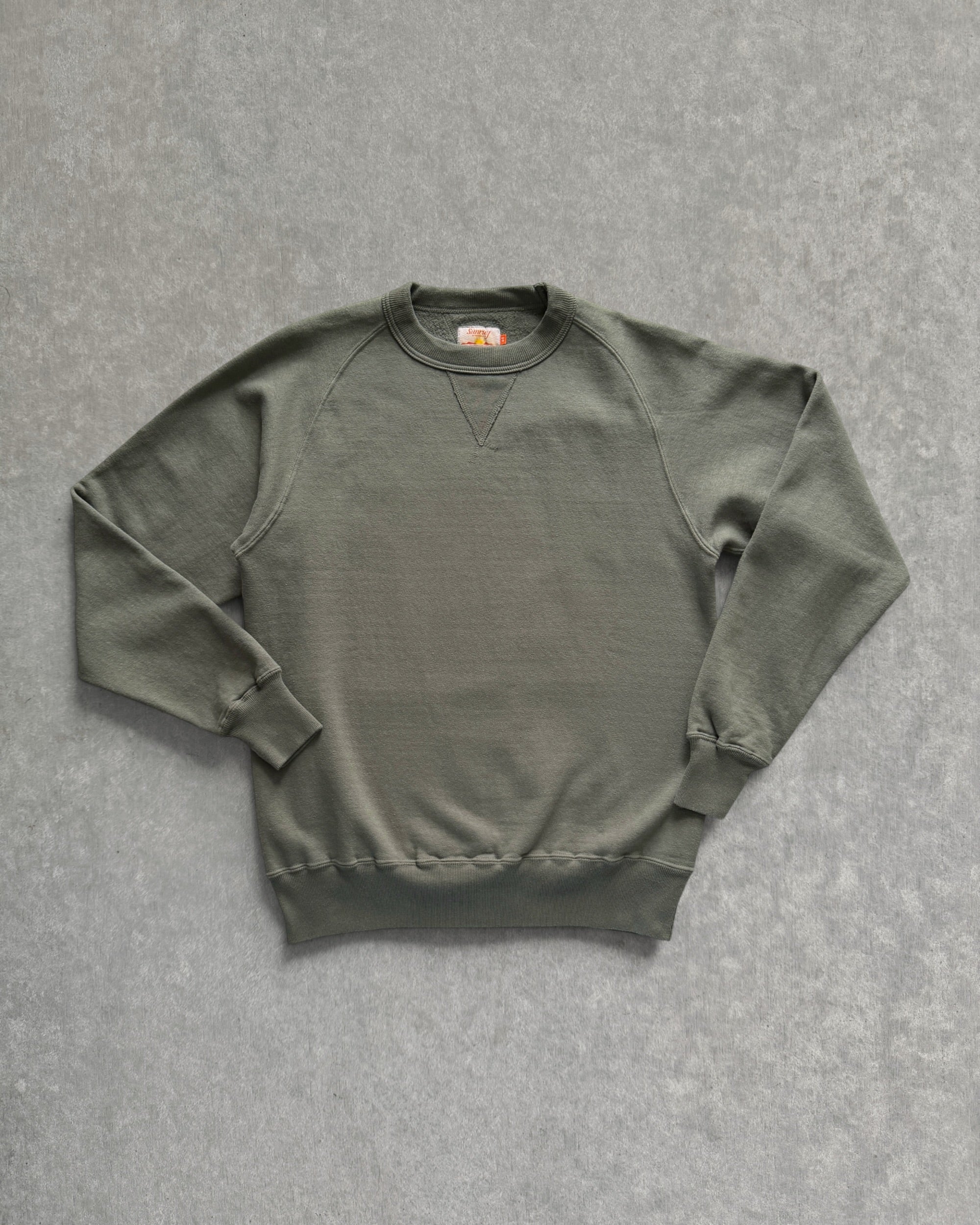 Sunray Sportswear : puamana crew neck sweatshirt in balsam green