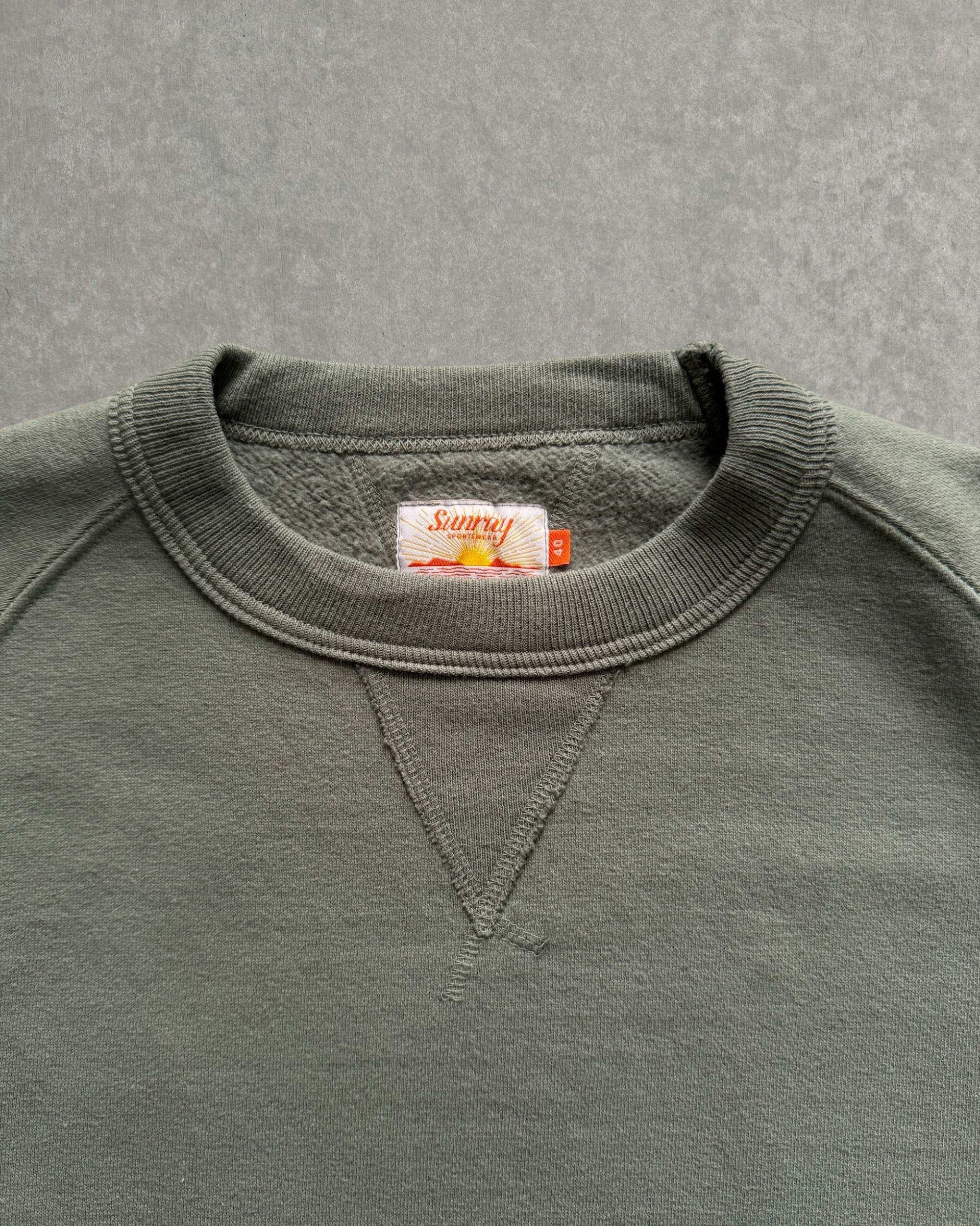 Sunray Sportswear : puamana crew neck sweatshirt in balsam green