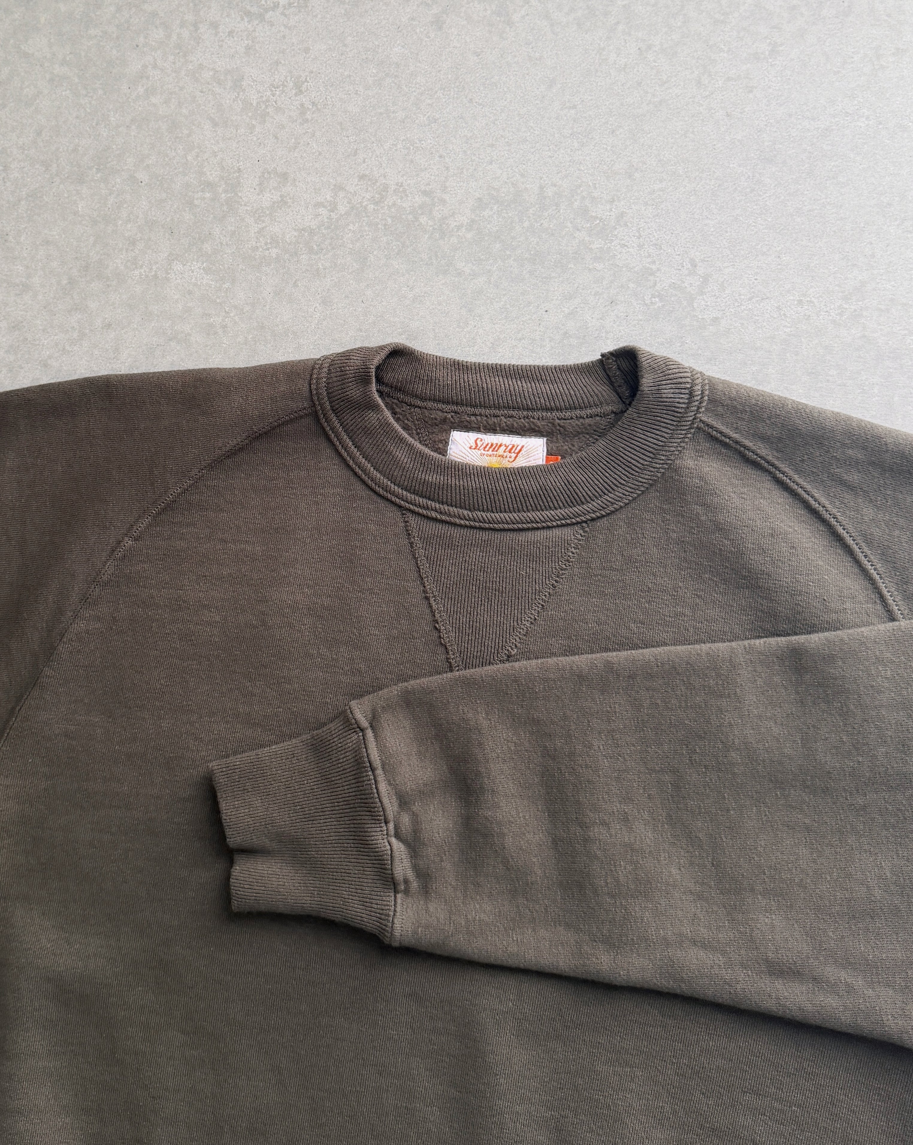 Sunray Sportswear : puamana crew neck sweatshirt in black olive