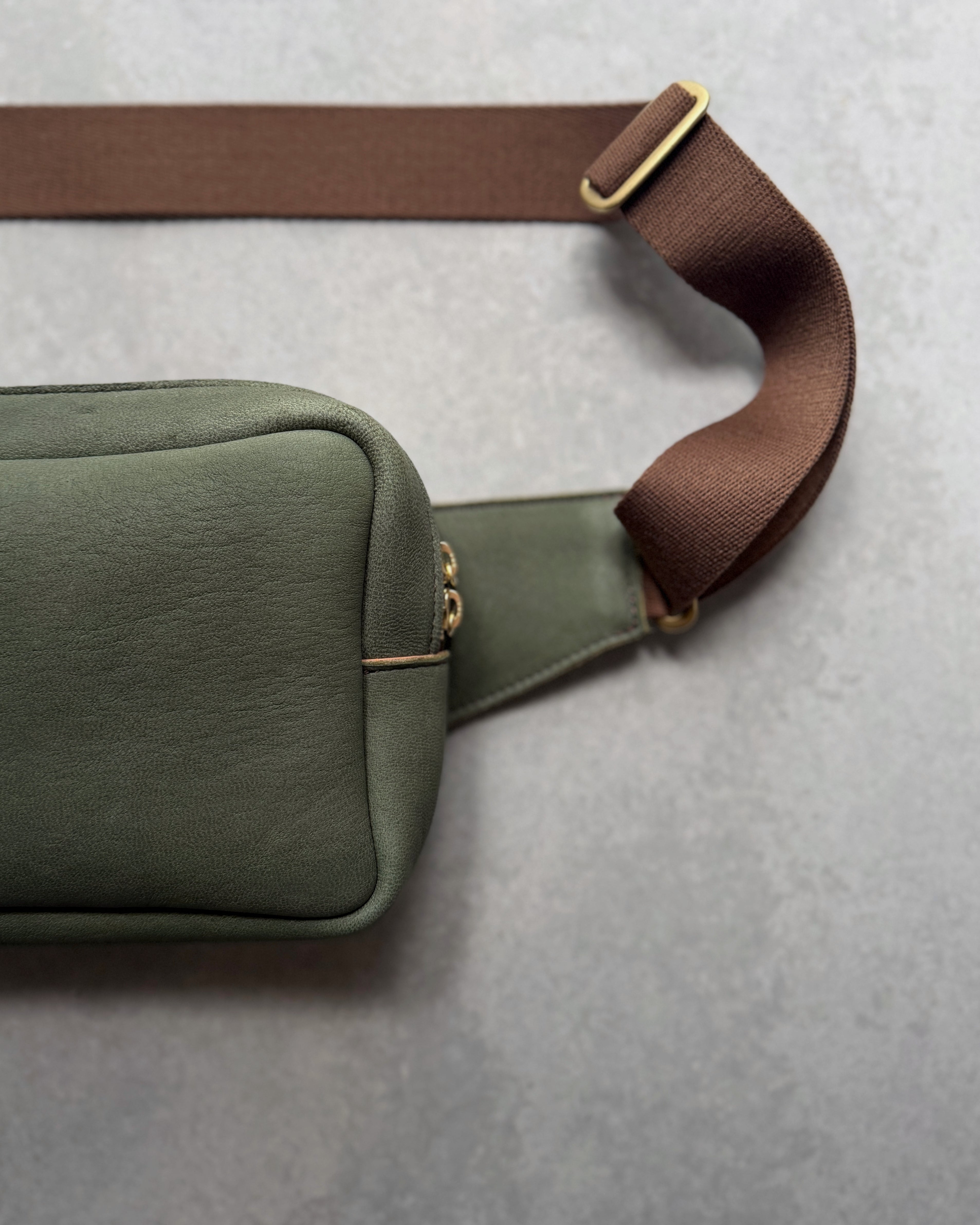 Parley : cross-body bag in khaki