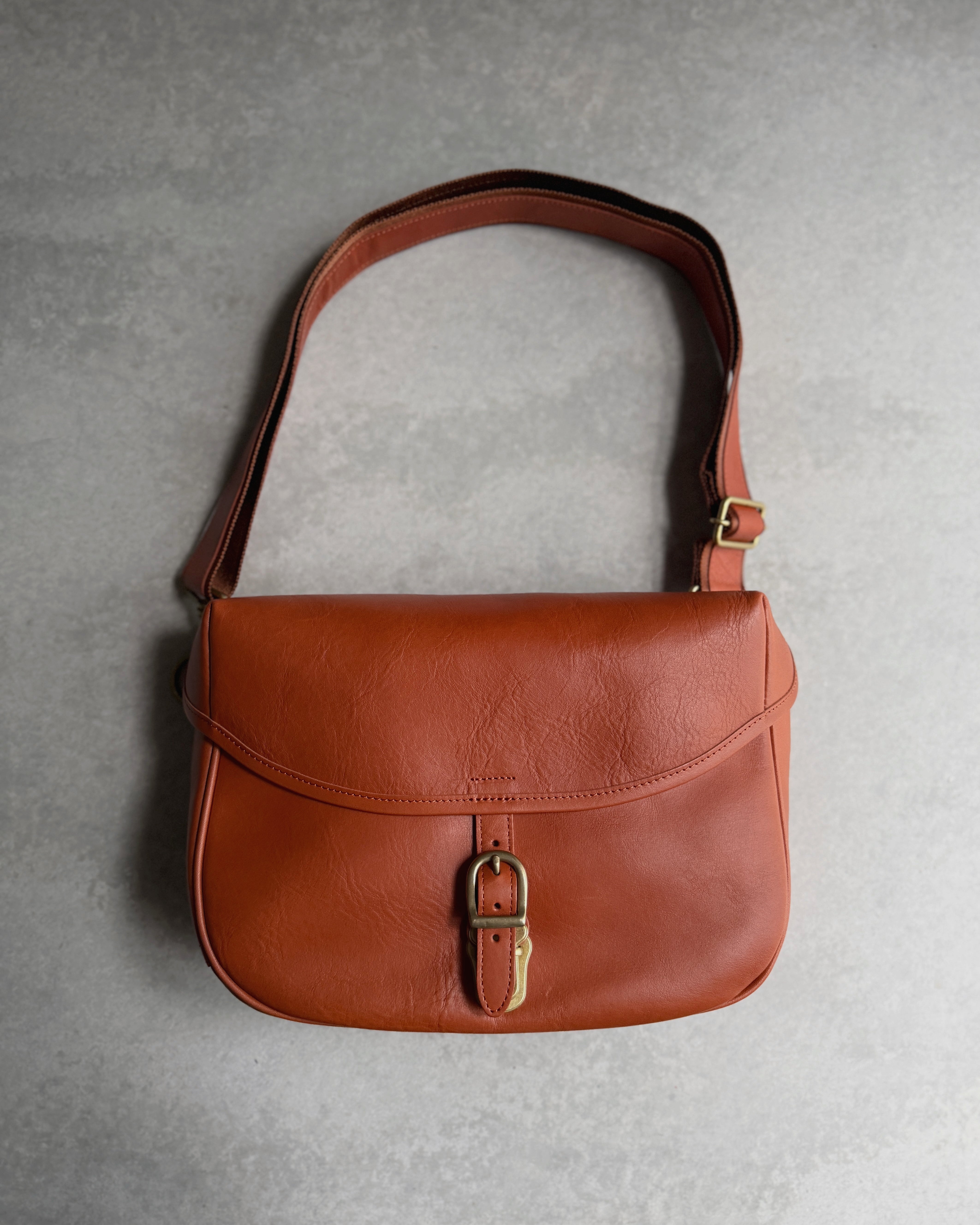 Parley : hunting bag in whiskey