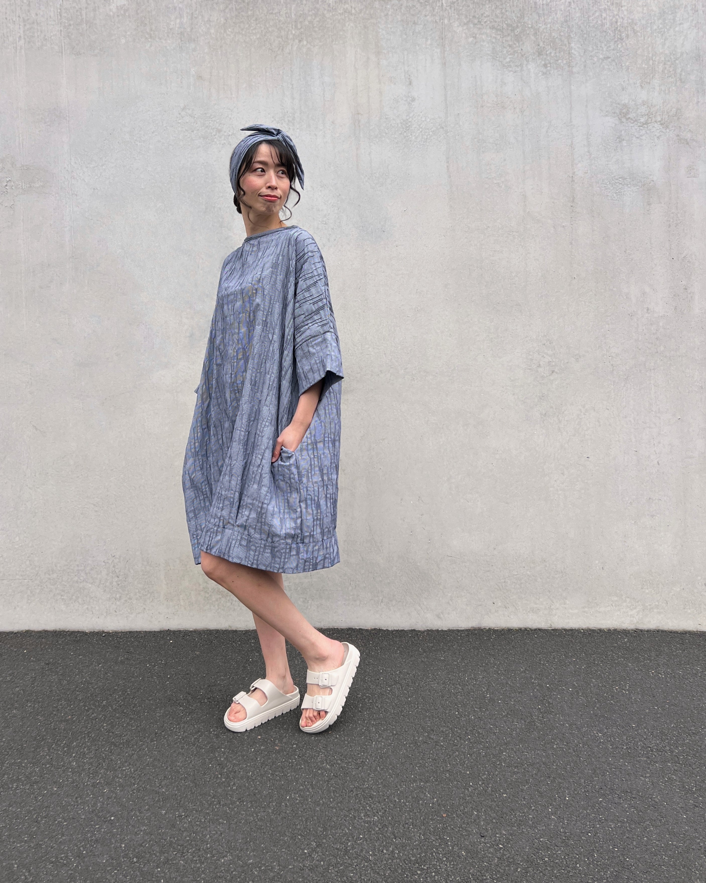 LJ struthers : textured cotton quadro dress