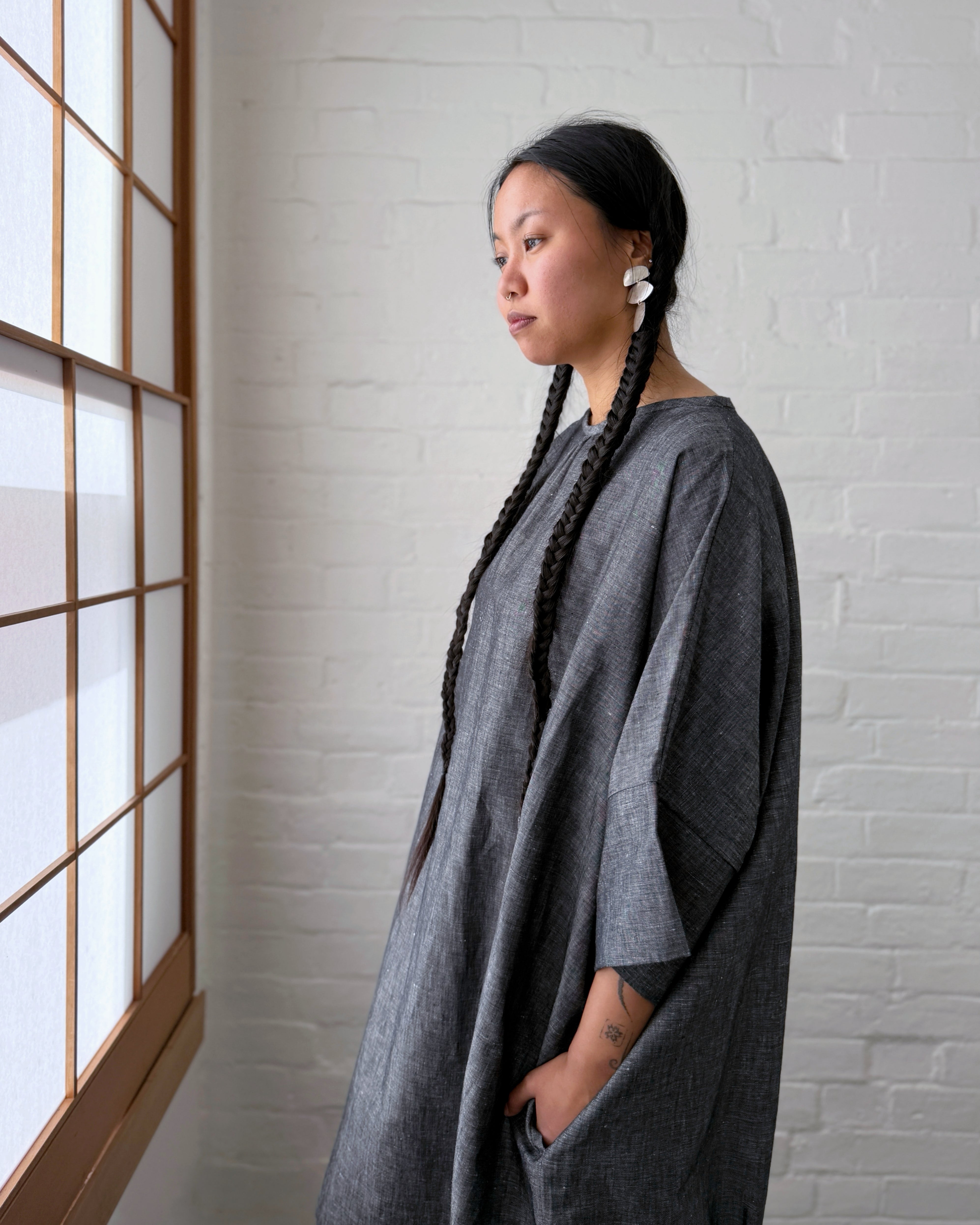 LJ struthers : charcoal cotton quadro dress