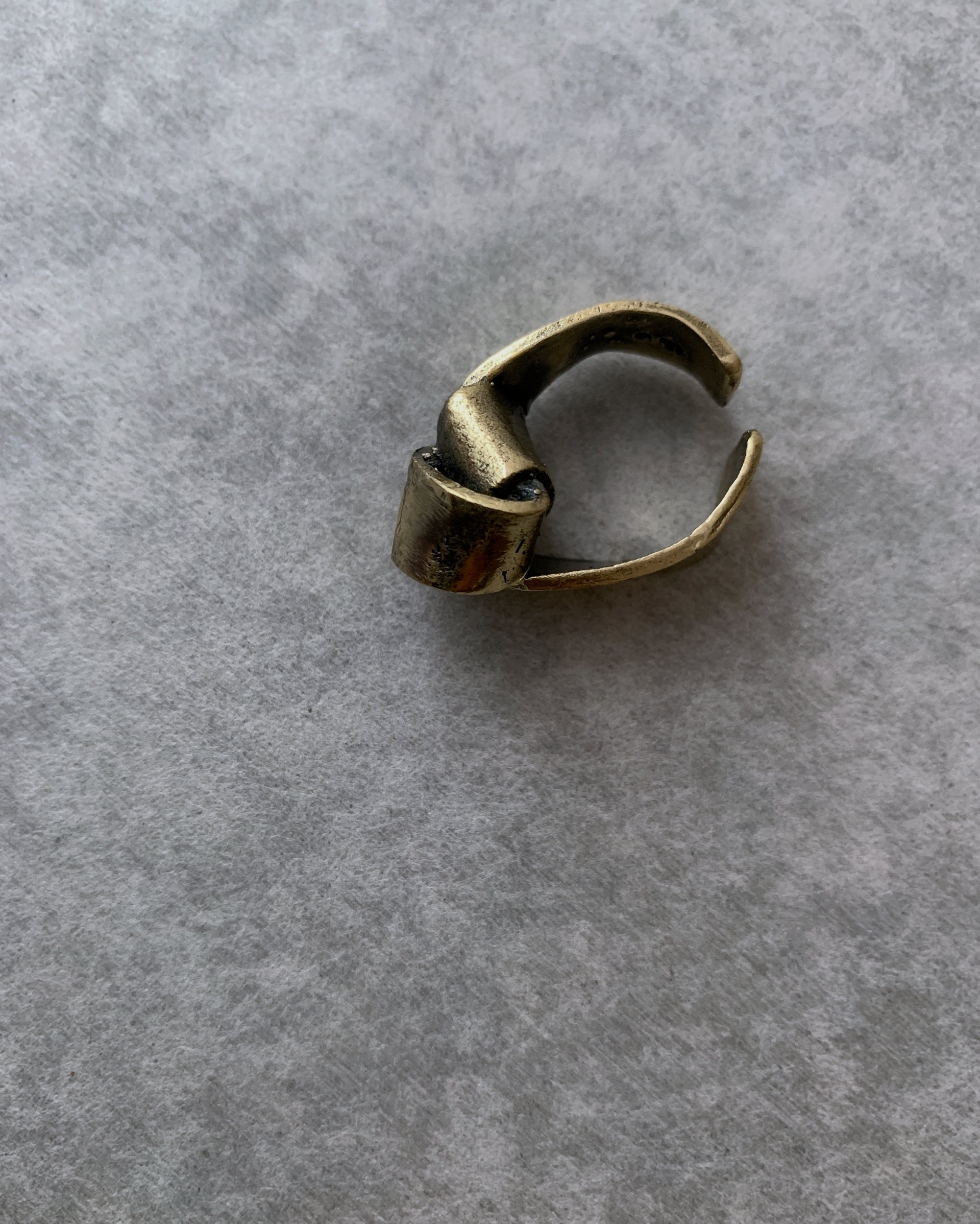 elassaad : knot ring