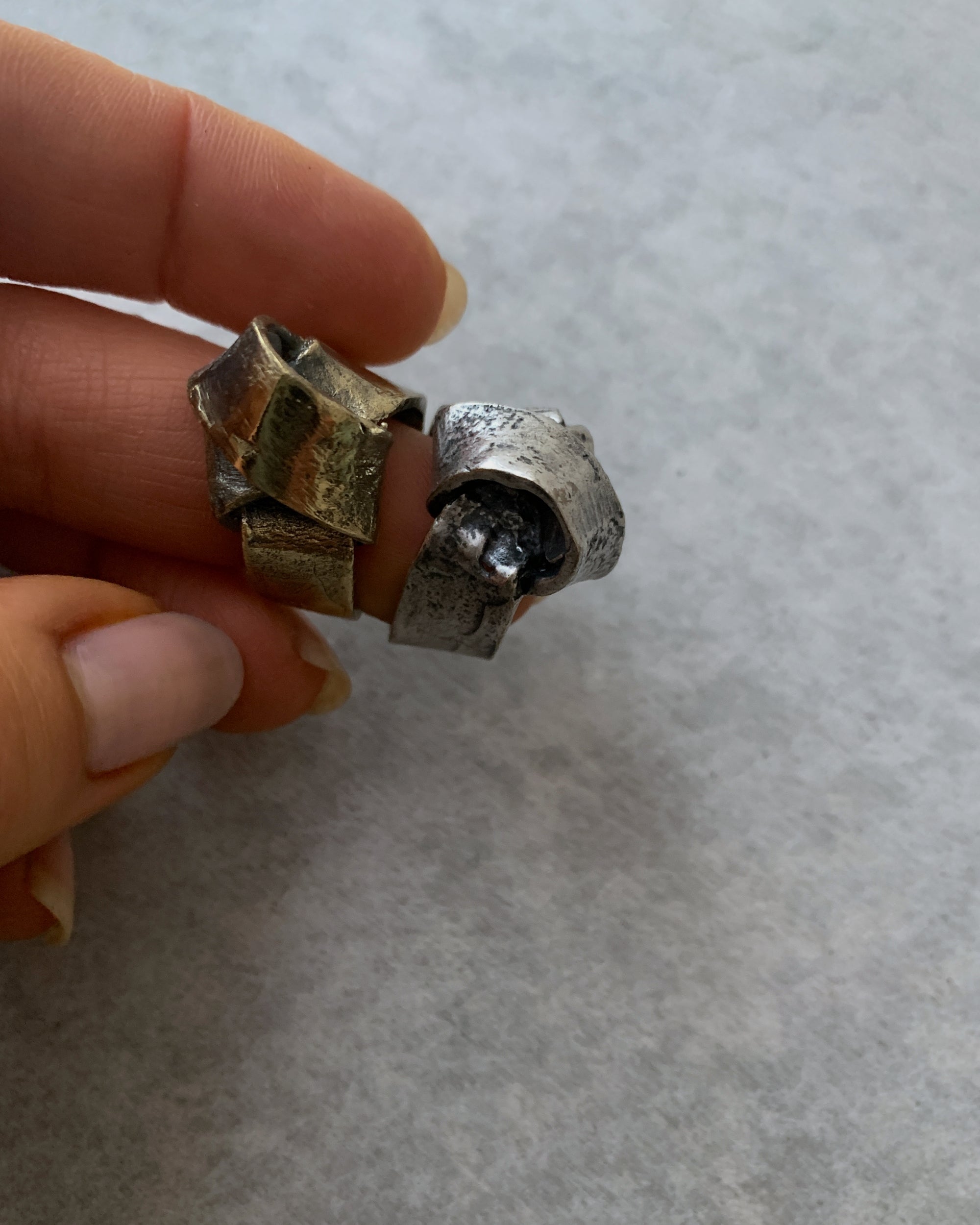 elassaad : knot ring