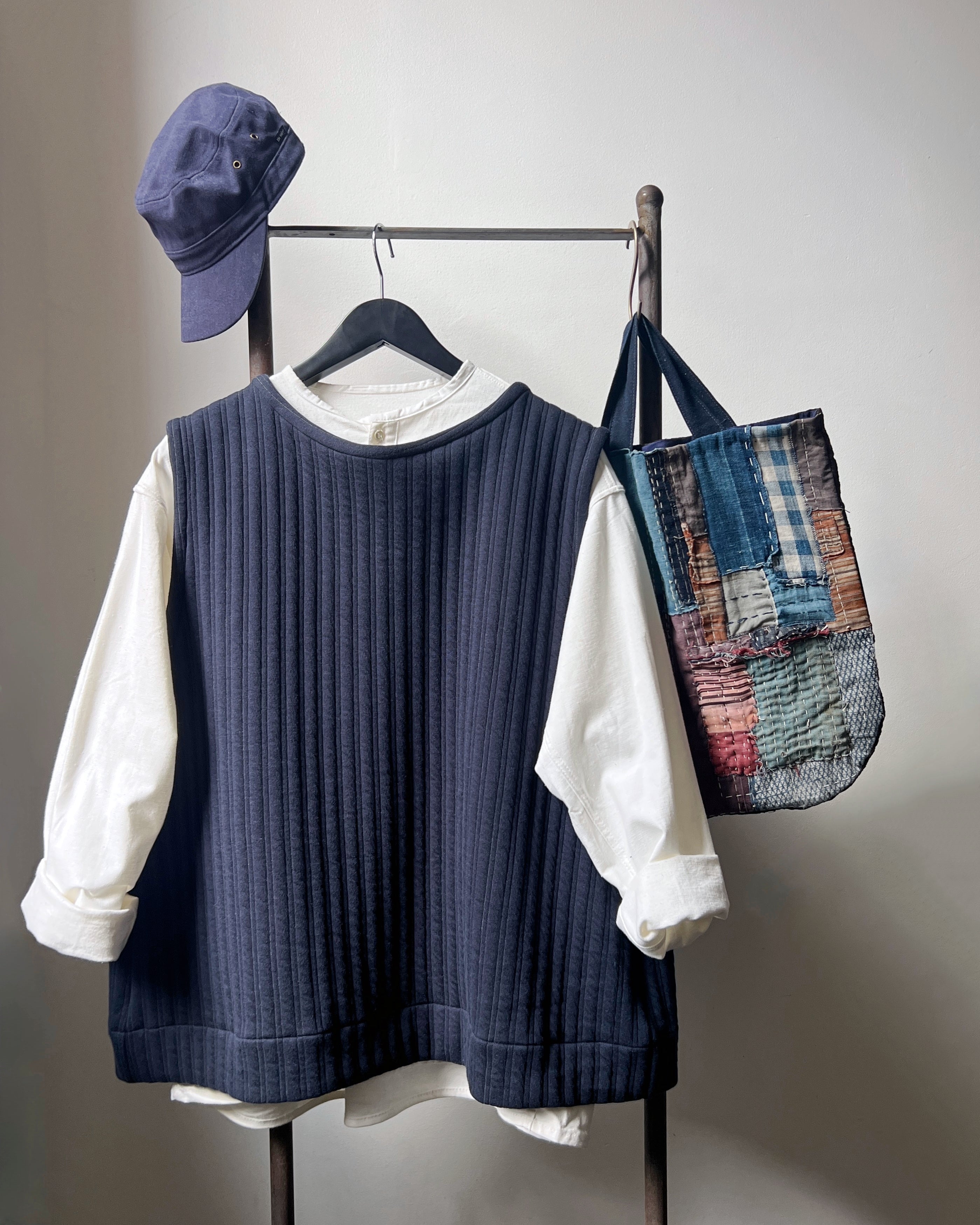 LJ struthers :  quilted knit sleeveless tunic
