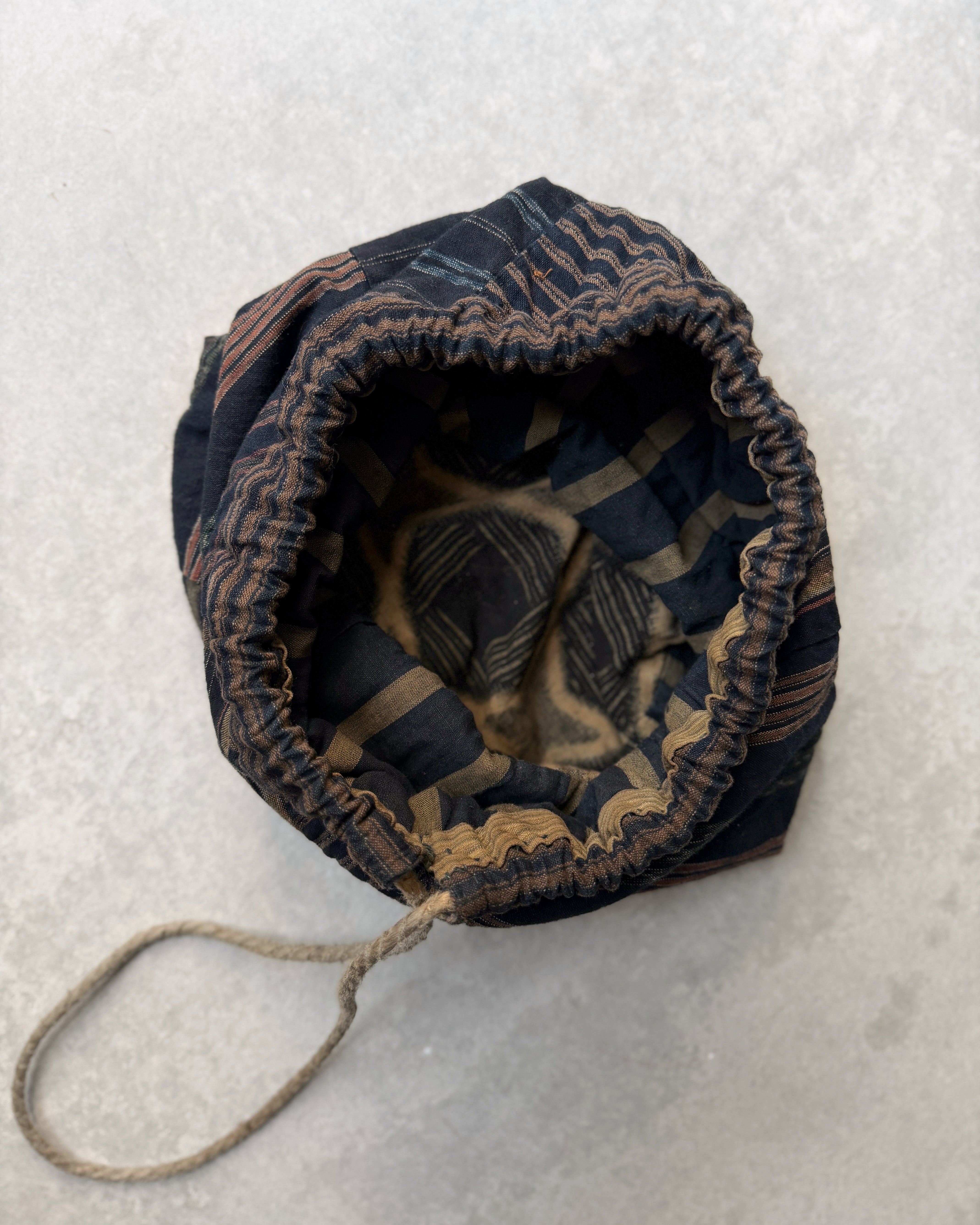 vintage drawstring bag