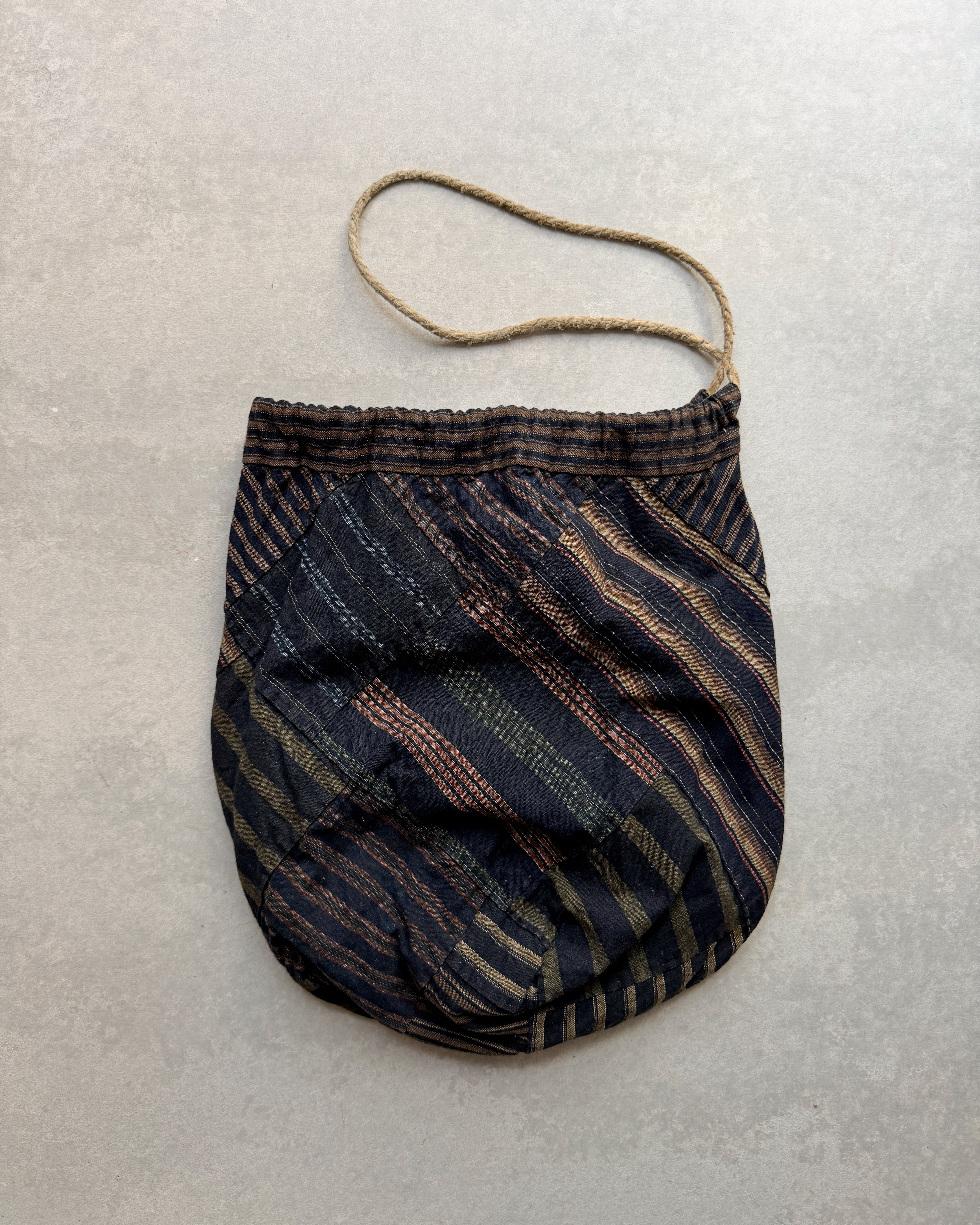 vintage drawstring bag