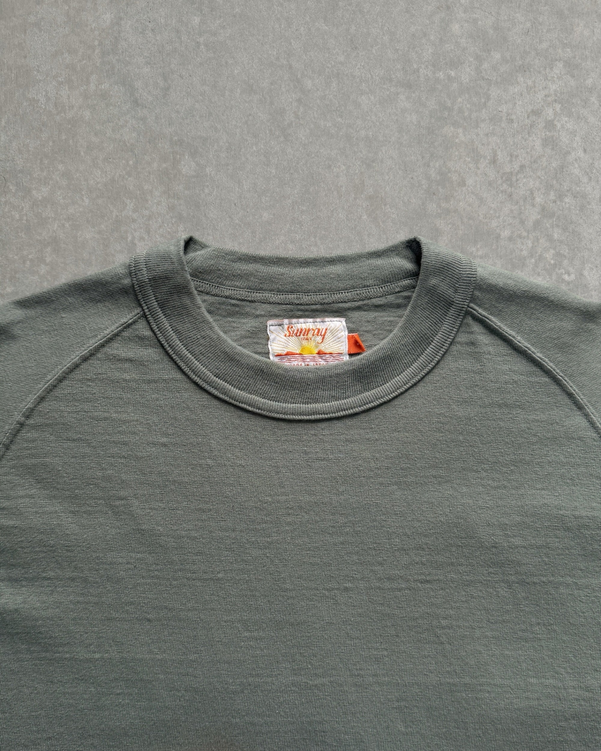 Sunray Spirit : mahuna short sleeve t-shirt in balsam green