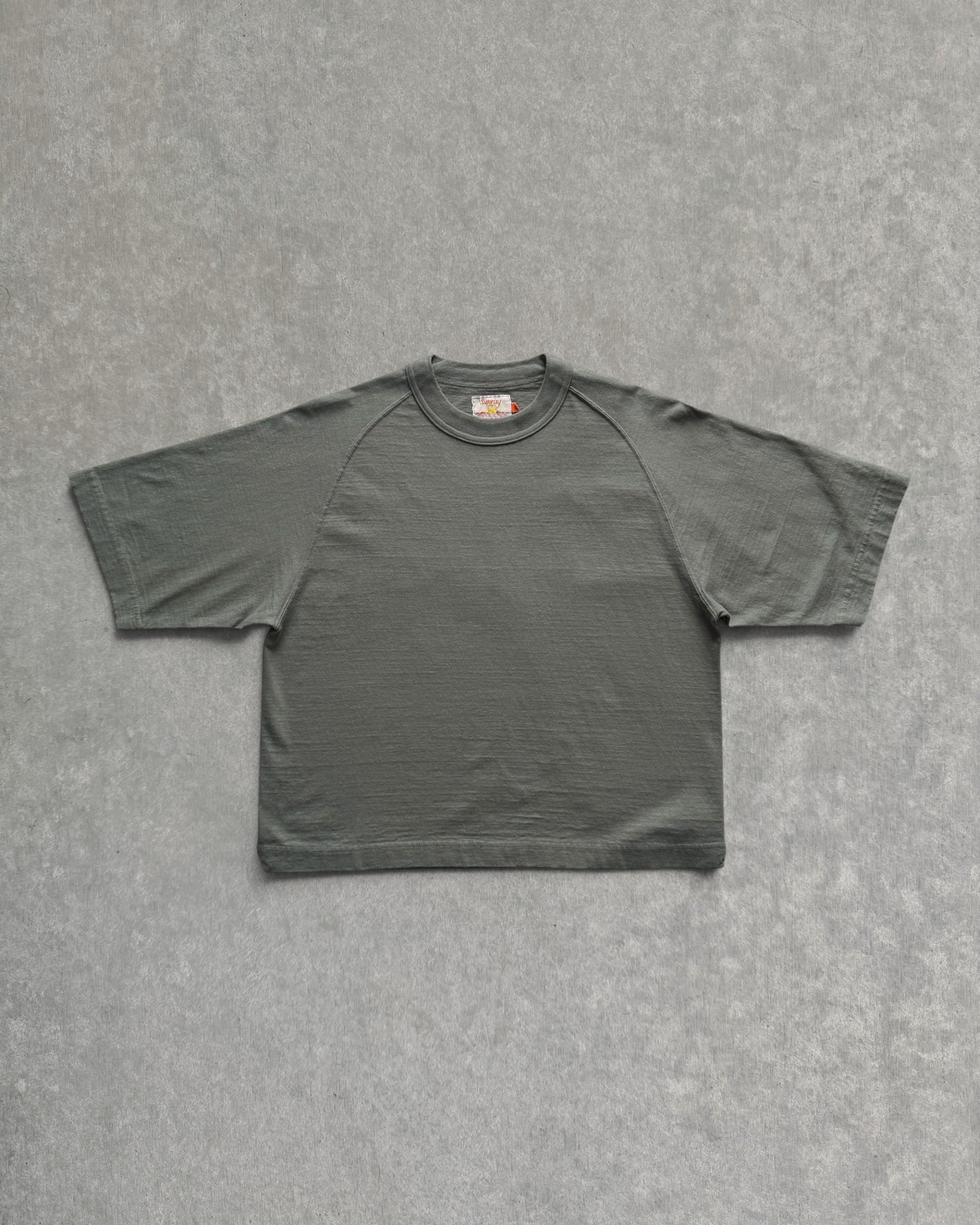 Sunray Spirit : mahuna short sleeve t-shirt in balsam green