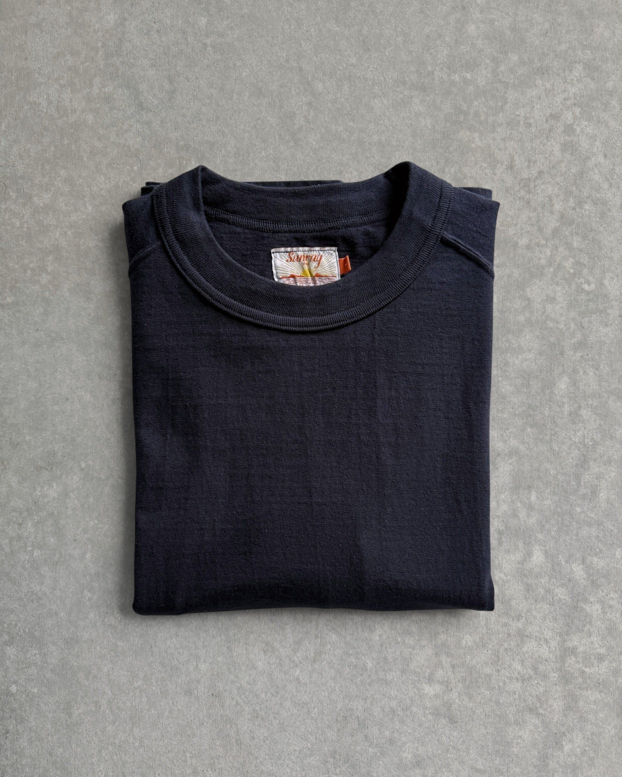Sunray Spirit : mahuna short sleeve t-shirt in dark navy