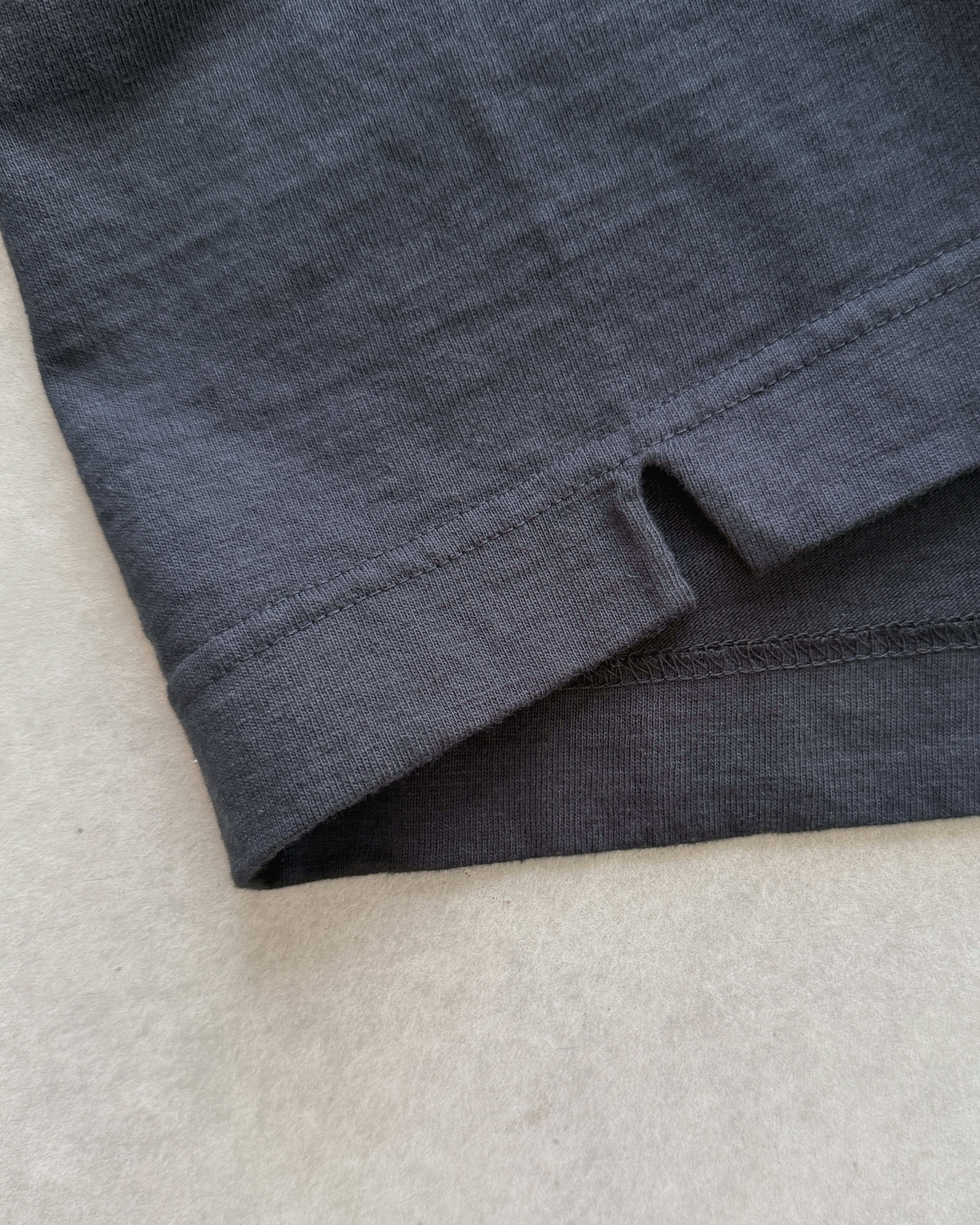 Sunray Spirit : mahuna short sleeve t-shirt in blue graphite