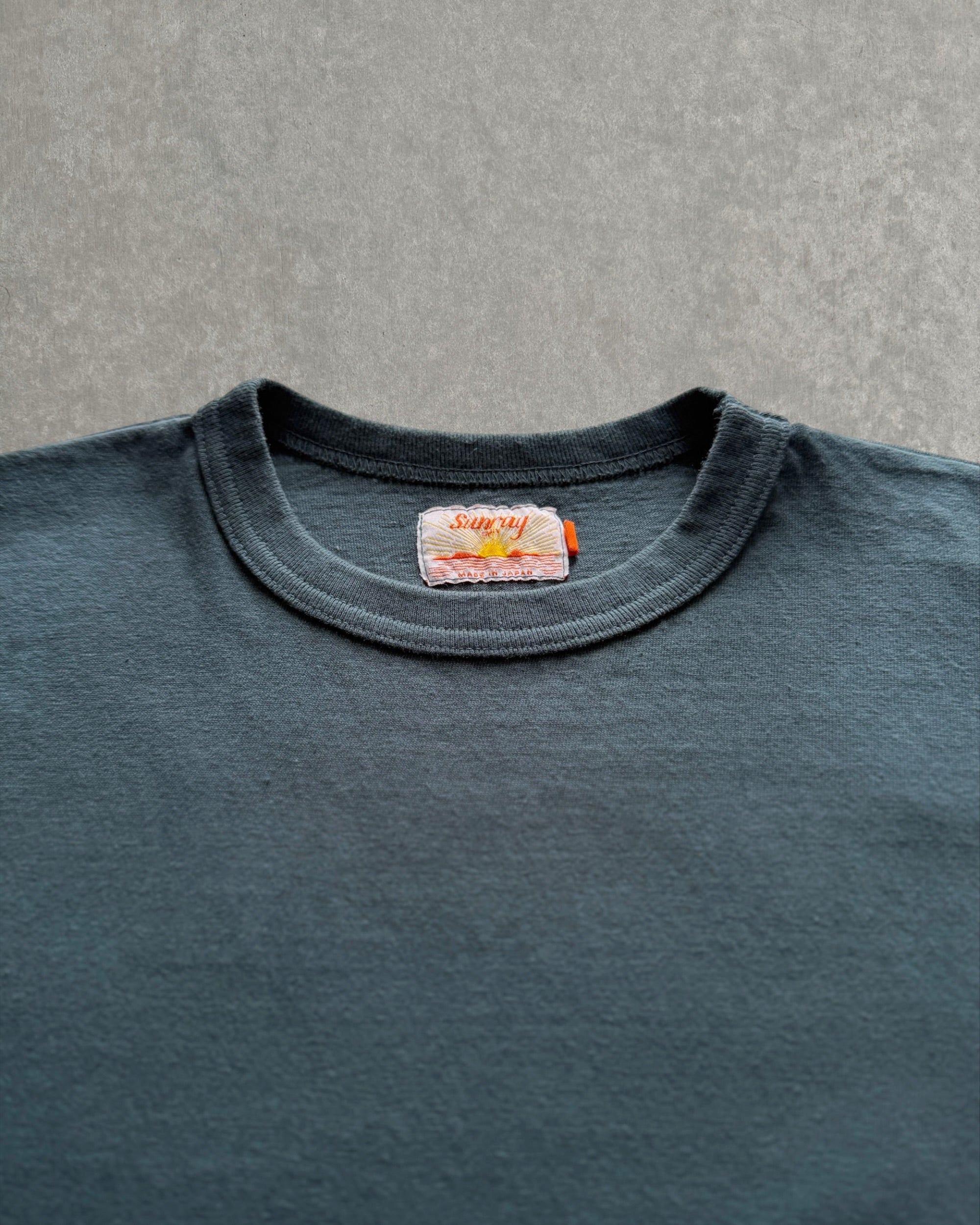 Sunray Spirit : na'maka'oh short sleeve t-shirt in dark slate