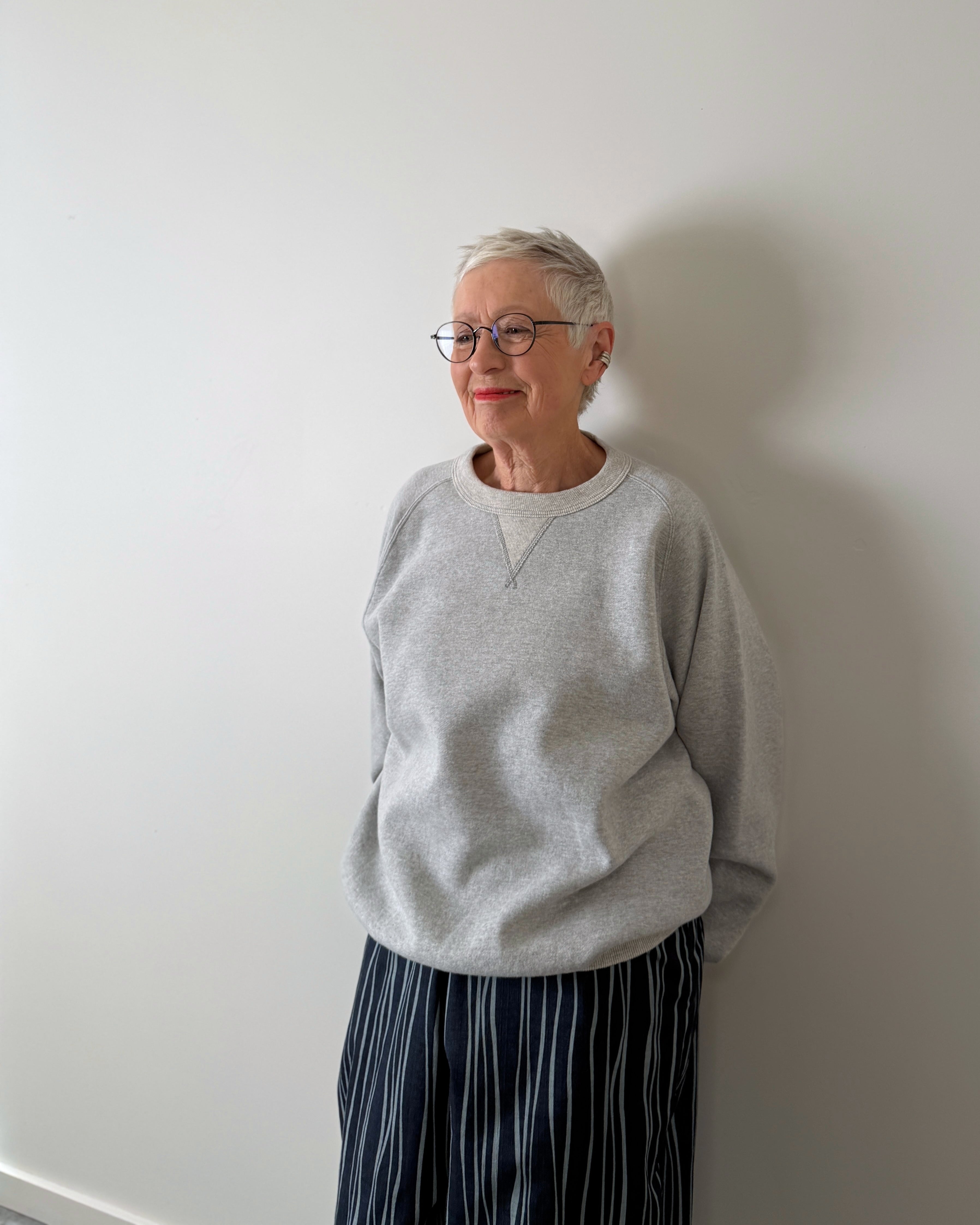 Sunray Spirit : poli'ahu crew neck sweatshirt in hambledon grey