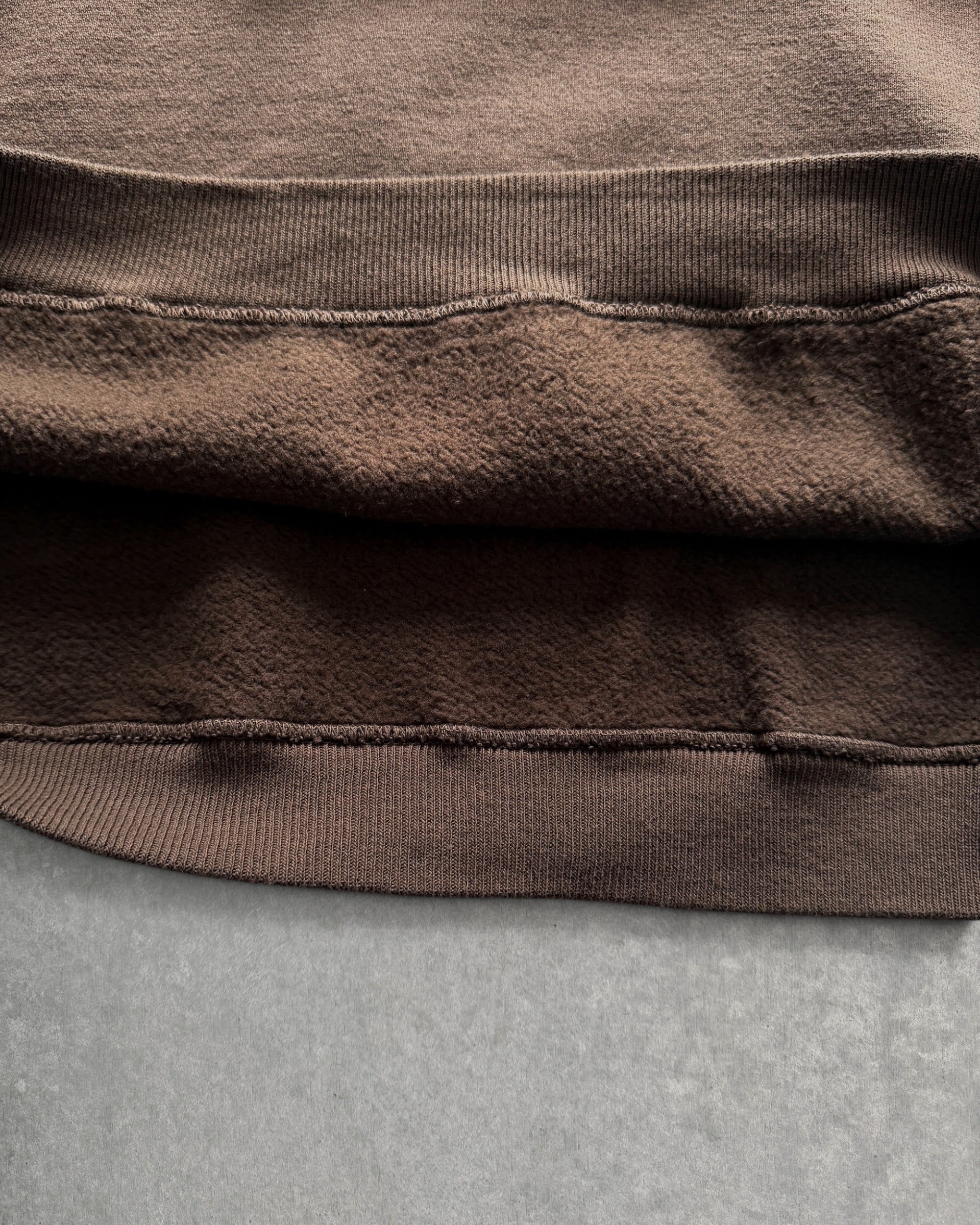 Sunray Spirit : poli'ahu crew neck sweatshirt in turkish coffee