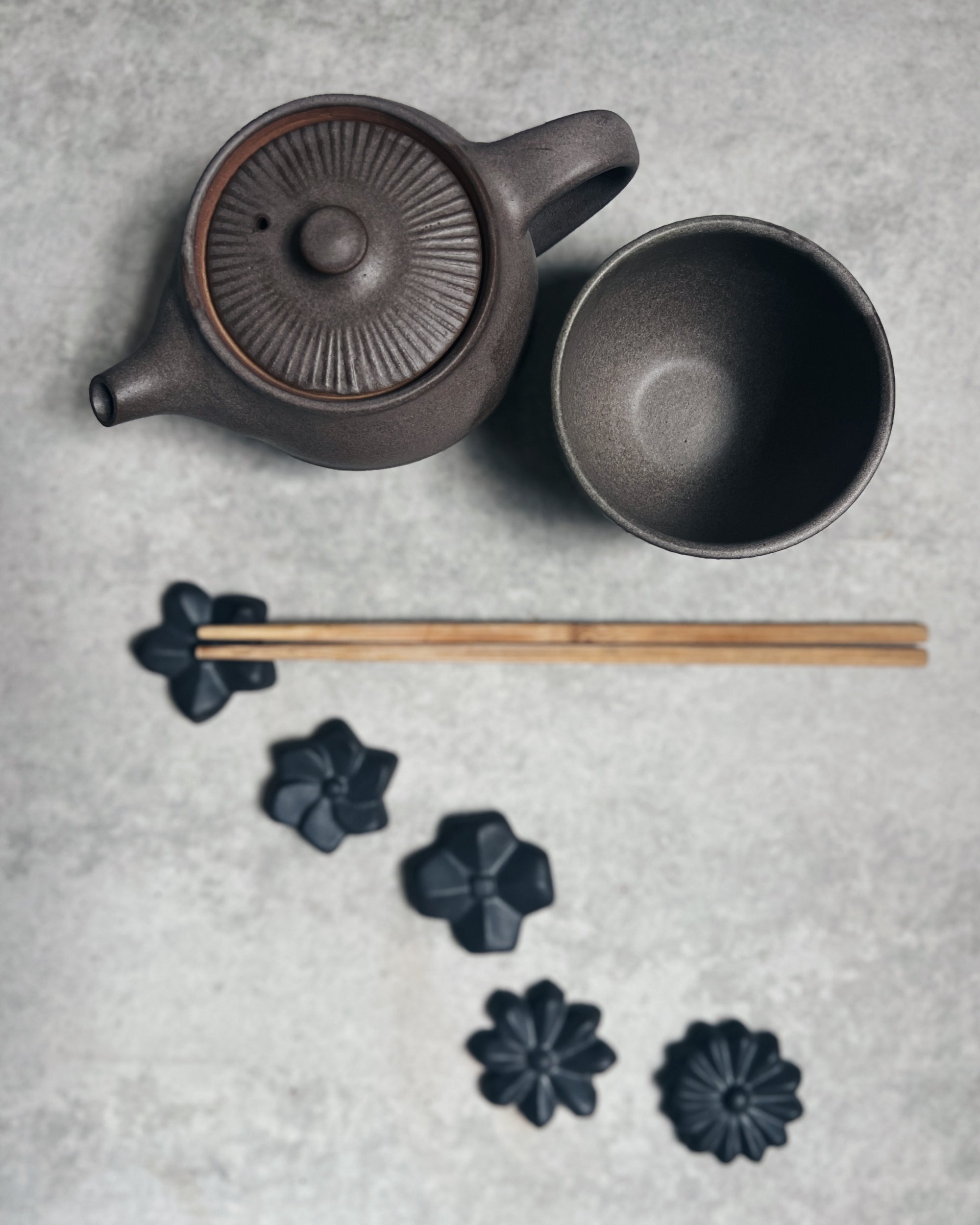 wakasama : ceramic tea pot