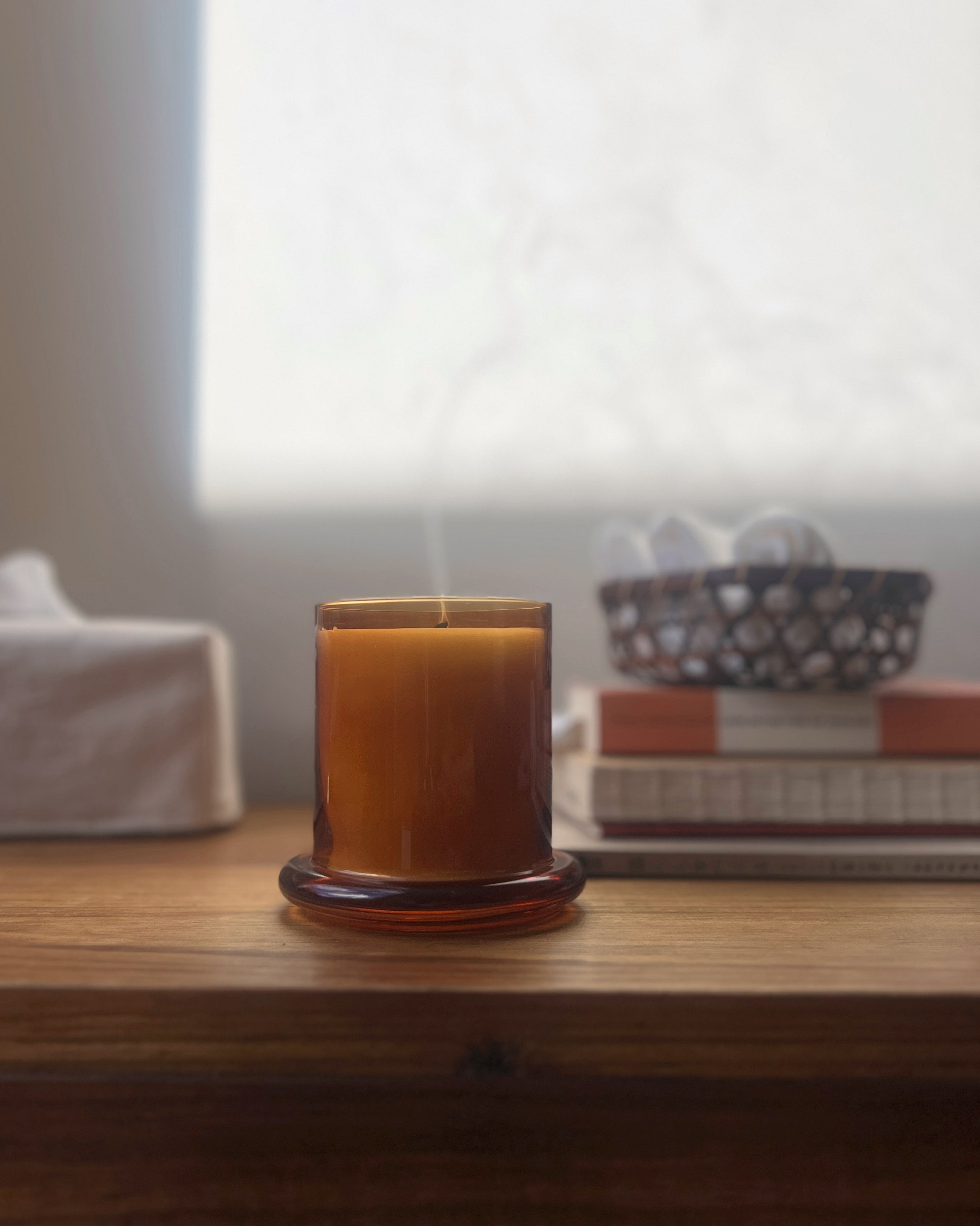 world's end obscura : no.5 santalum candle