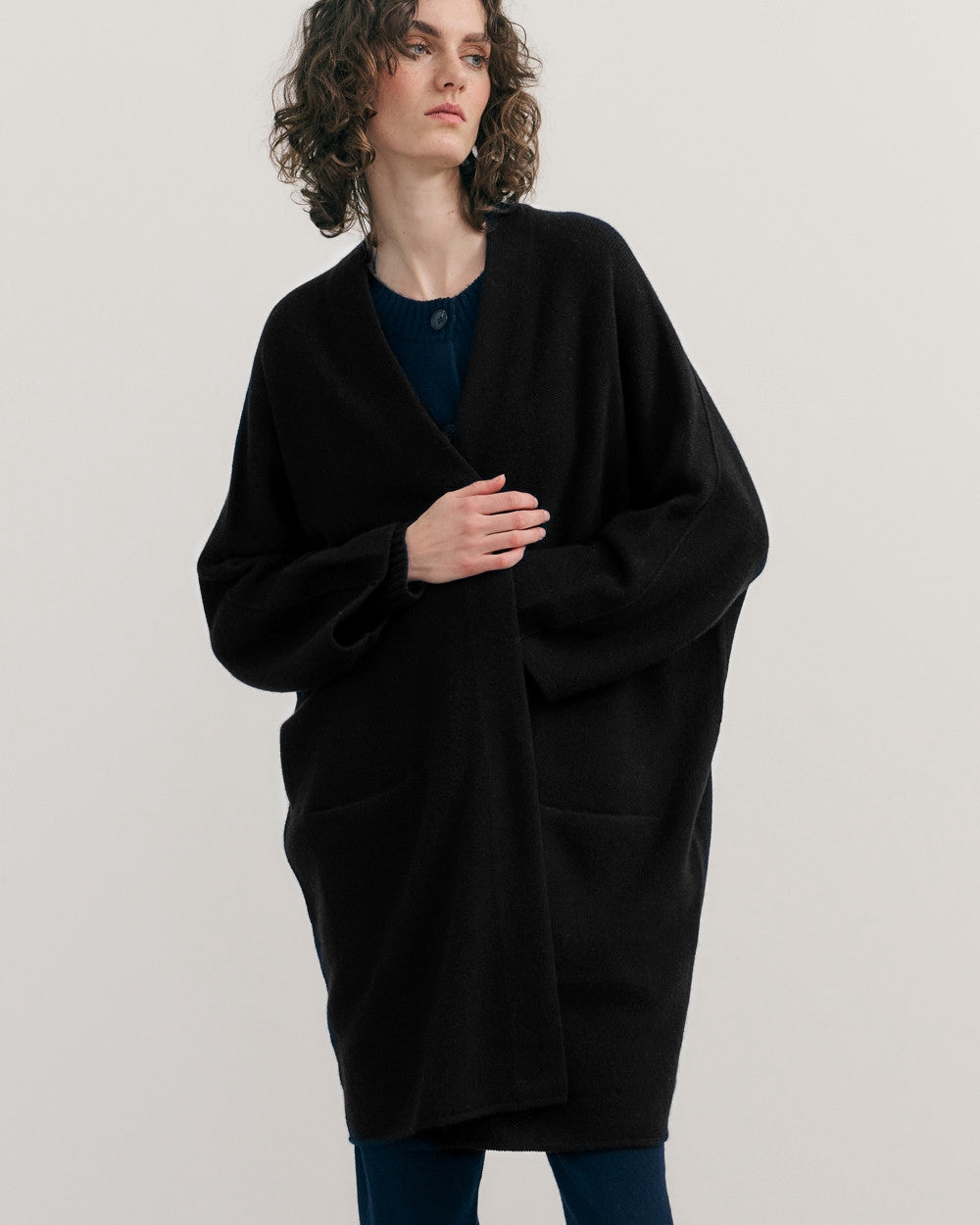 cashmerism : icon coat in black