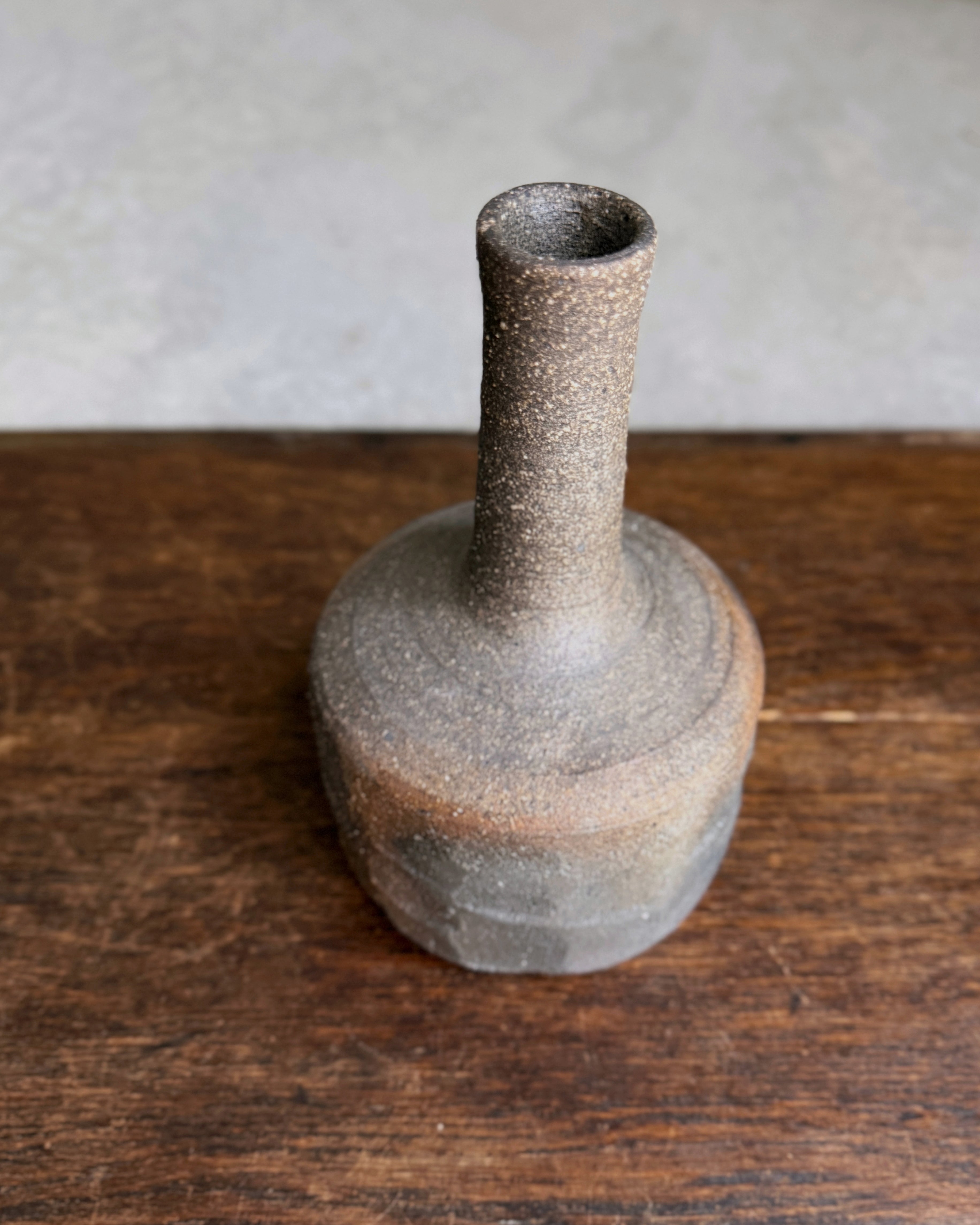 Hechimon : bottle vase