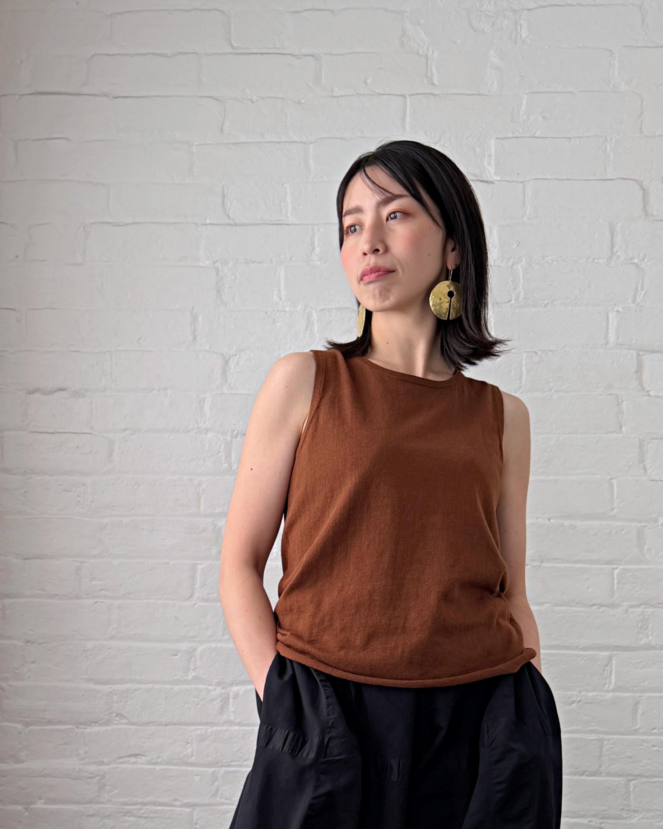 Ewa : gold sumba earrings