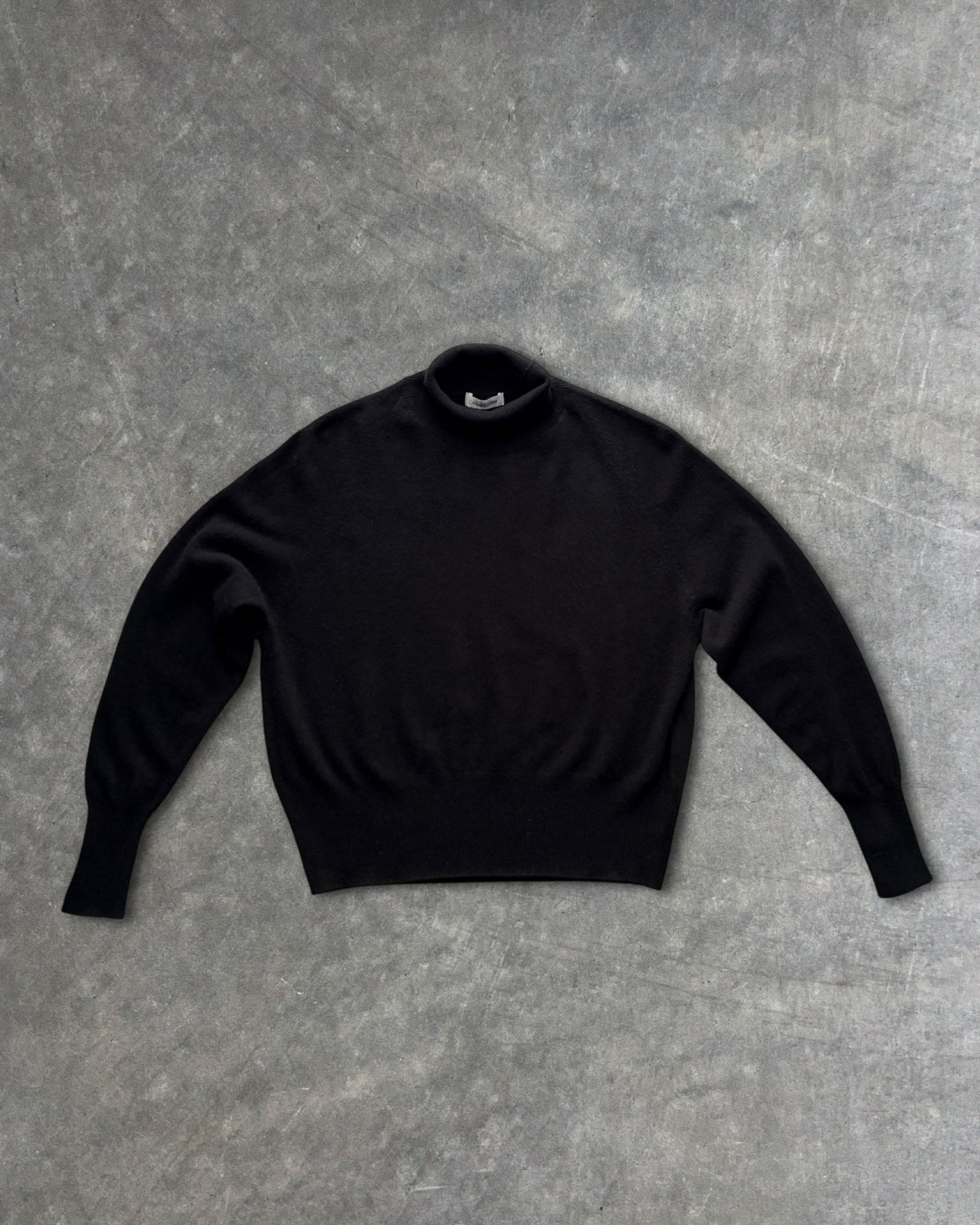 cashmerism : dropped raglan high neck pullover in black