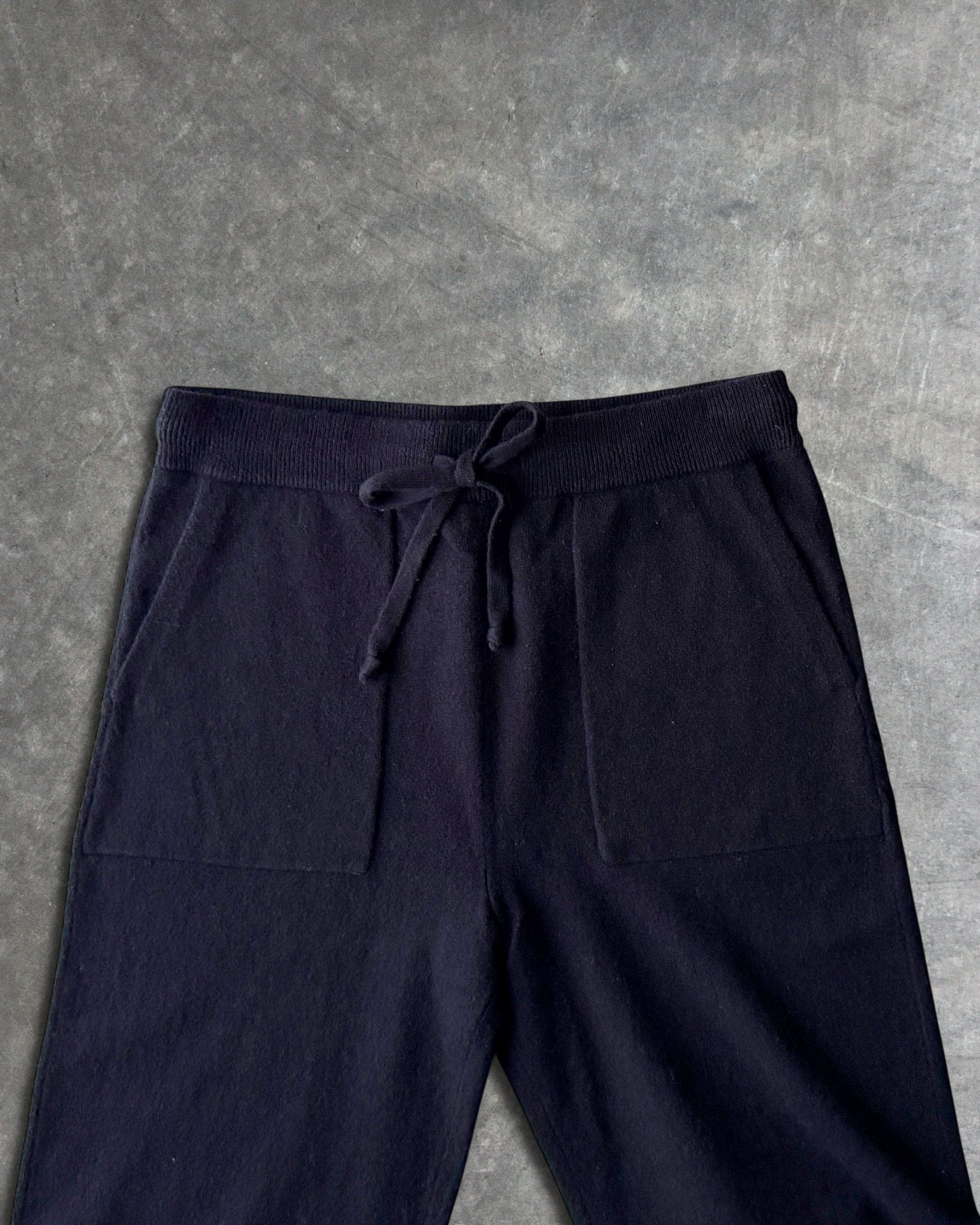 cashmerism : straight leg pants in navy
