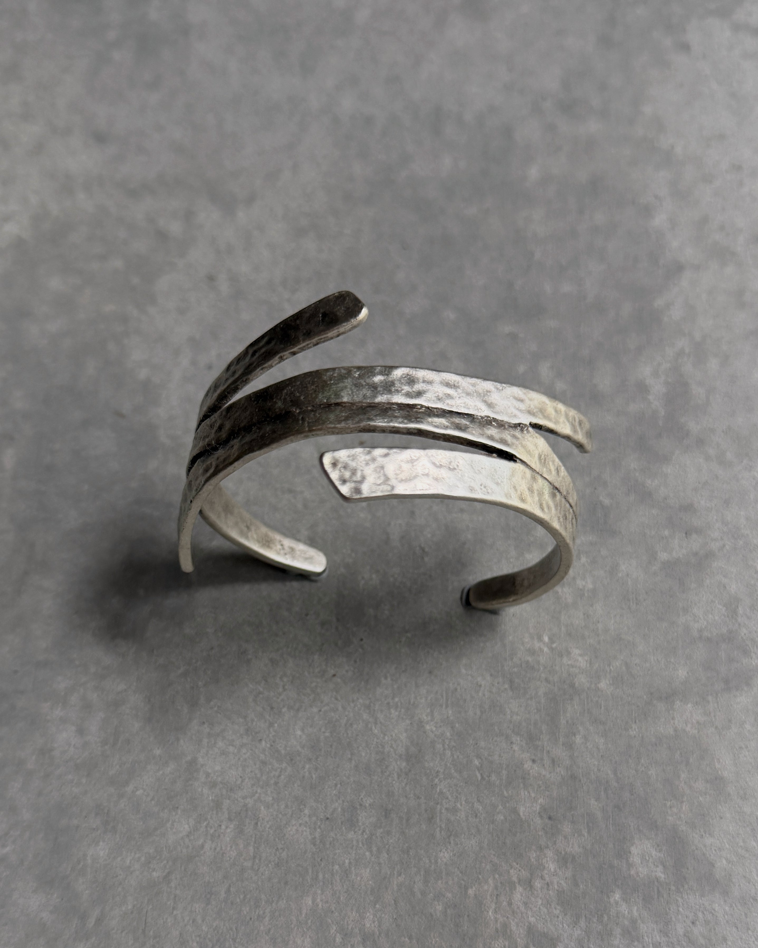 milk-toast : forgetful cuff