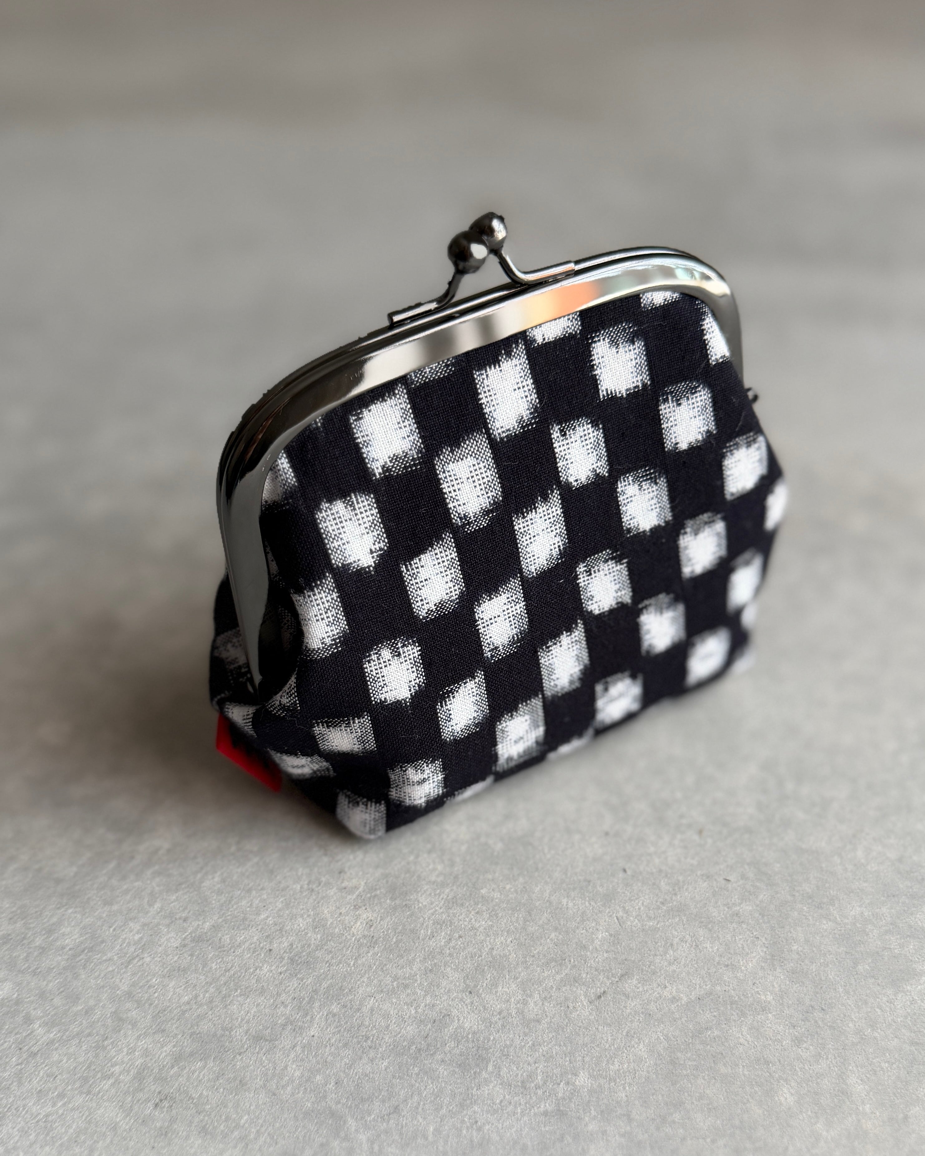 Kasuri : large purse