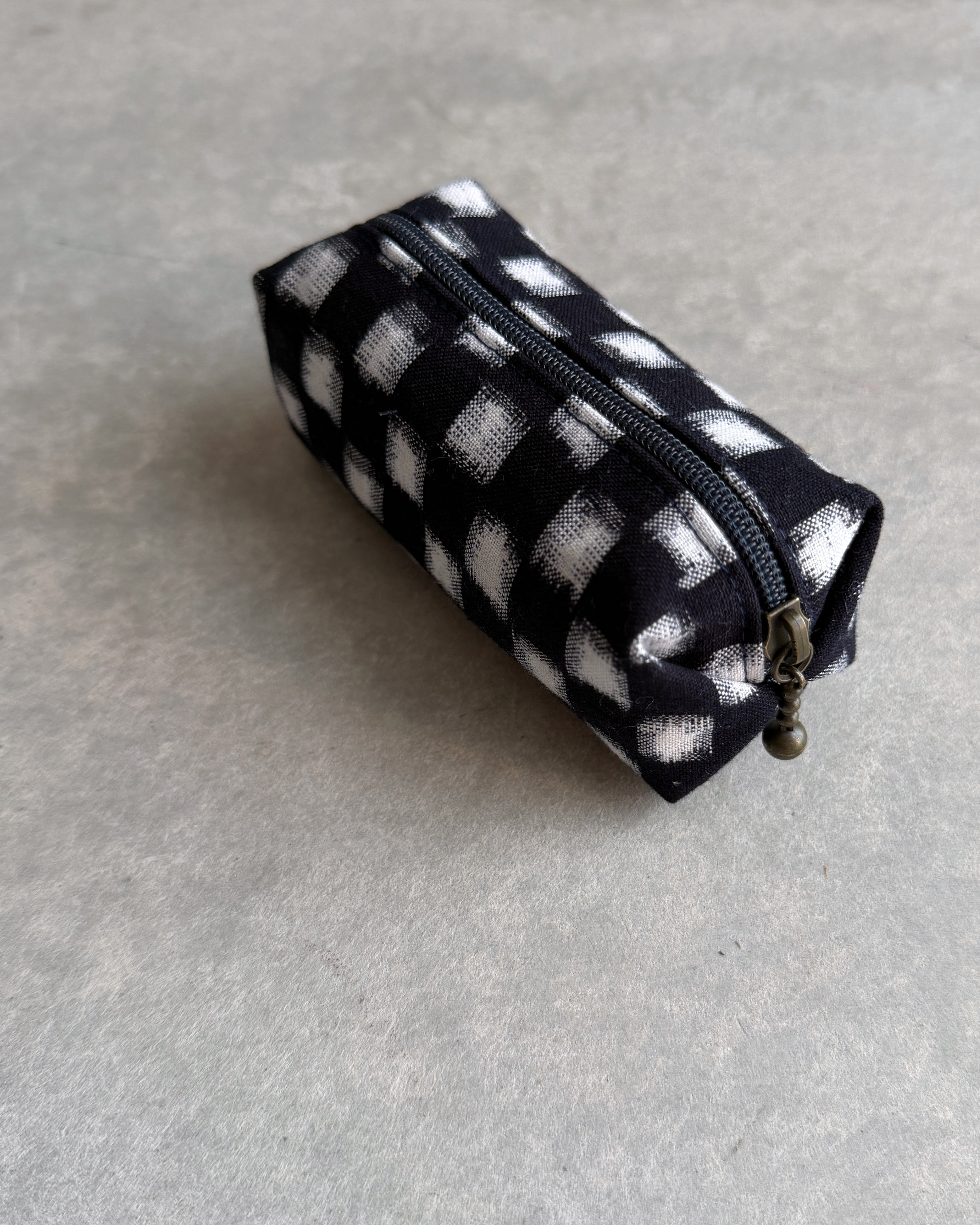 Kasuri : mini pouch