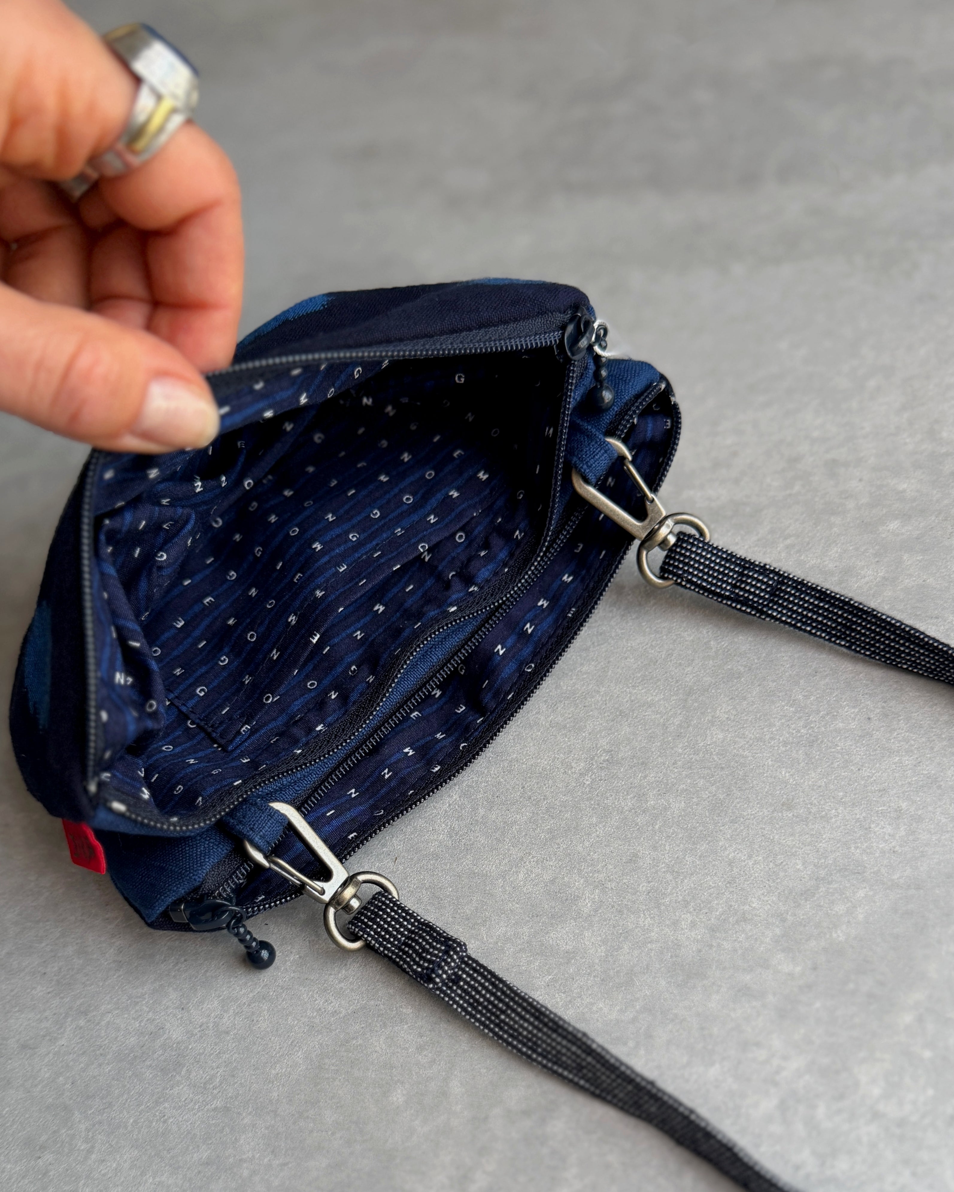 Kasuri : shoulder bag