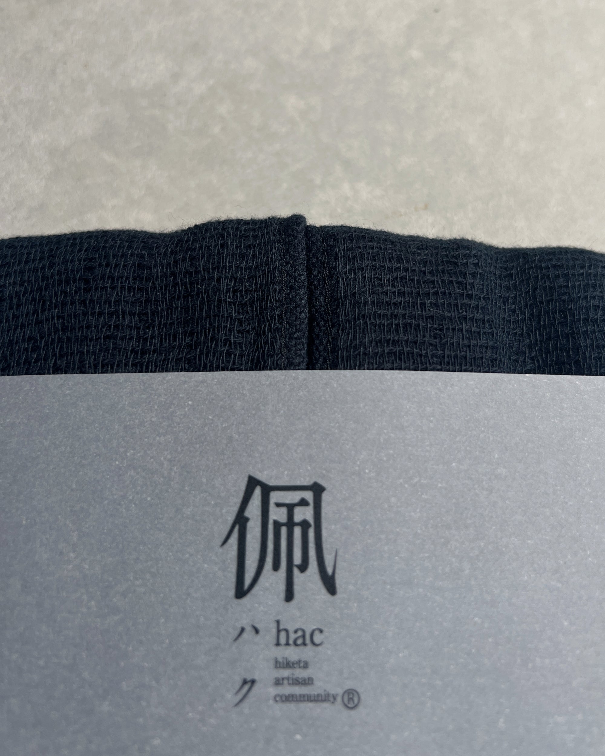 hac : cotton scarf in carbon