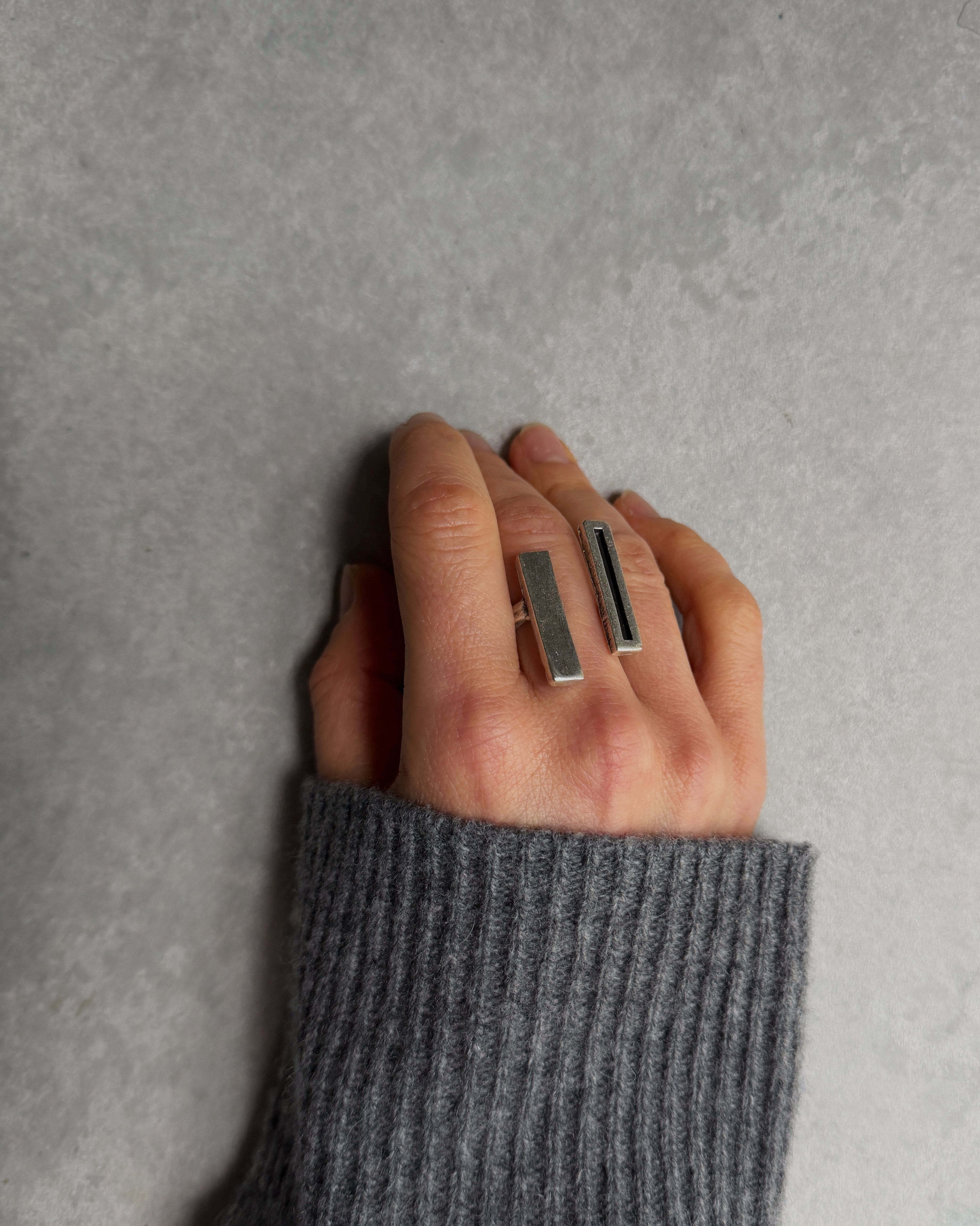 milk-toast : irresolution ring