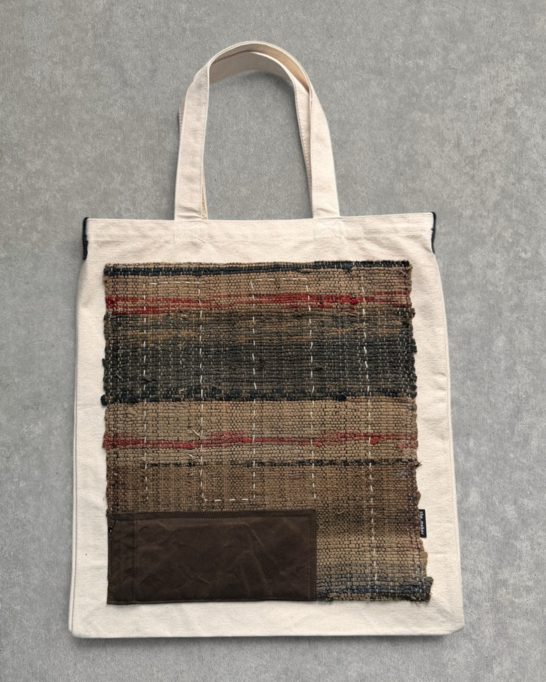 'm' for the maker : kinship tote bag