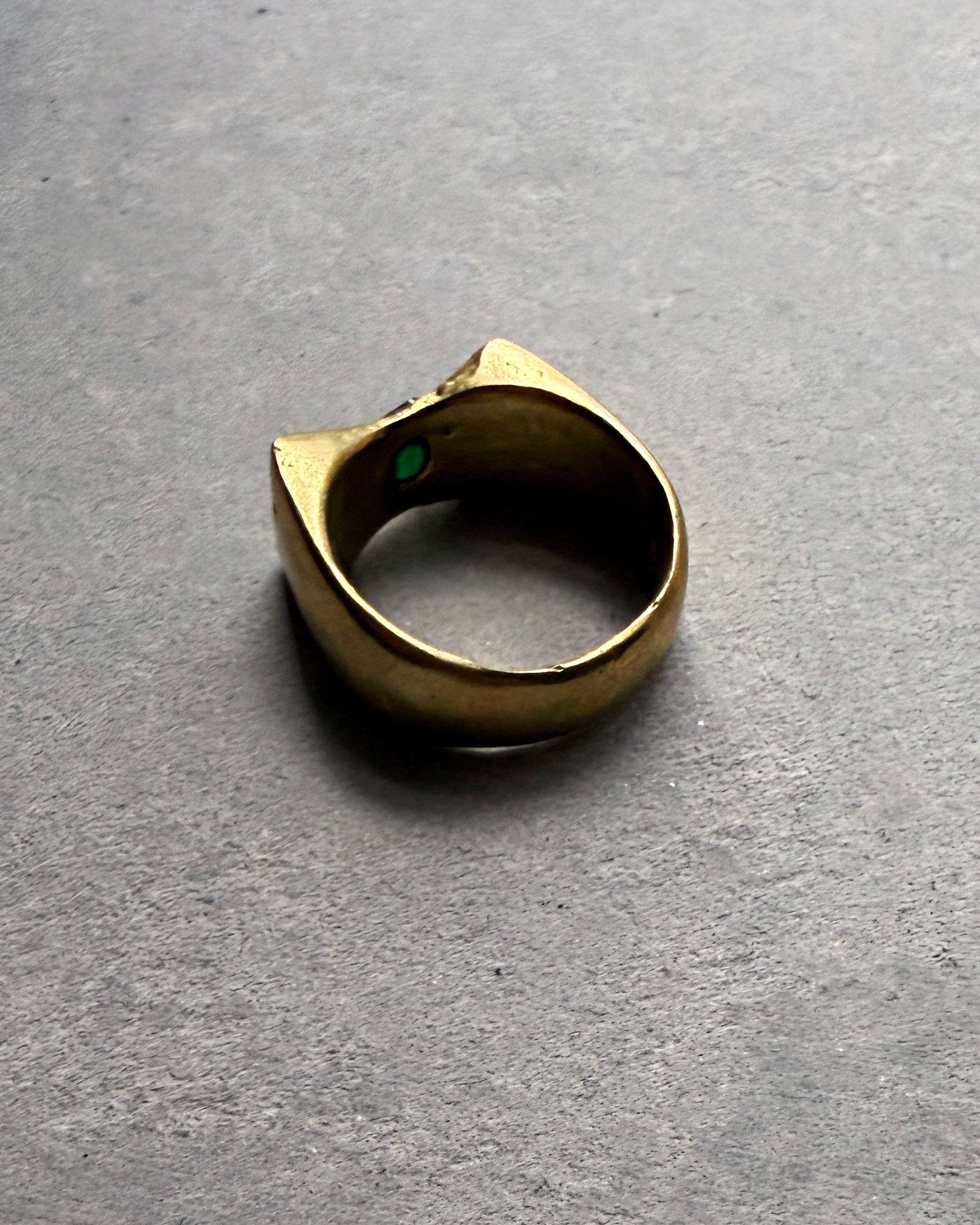 Kaya Viridi : brass ring
