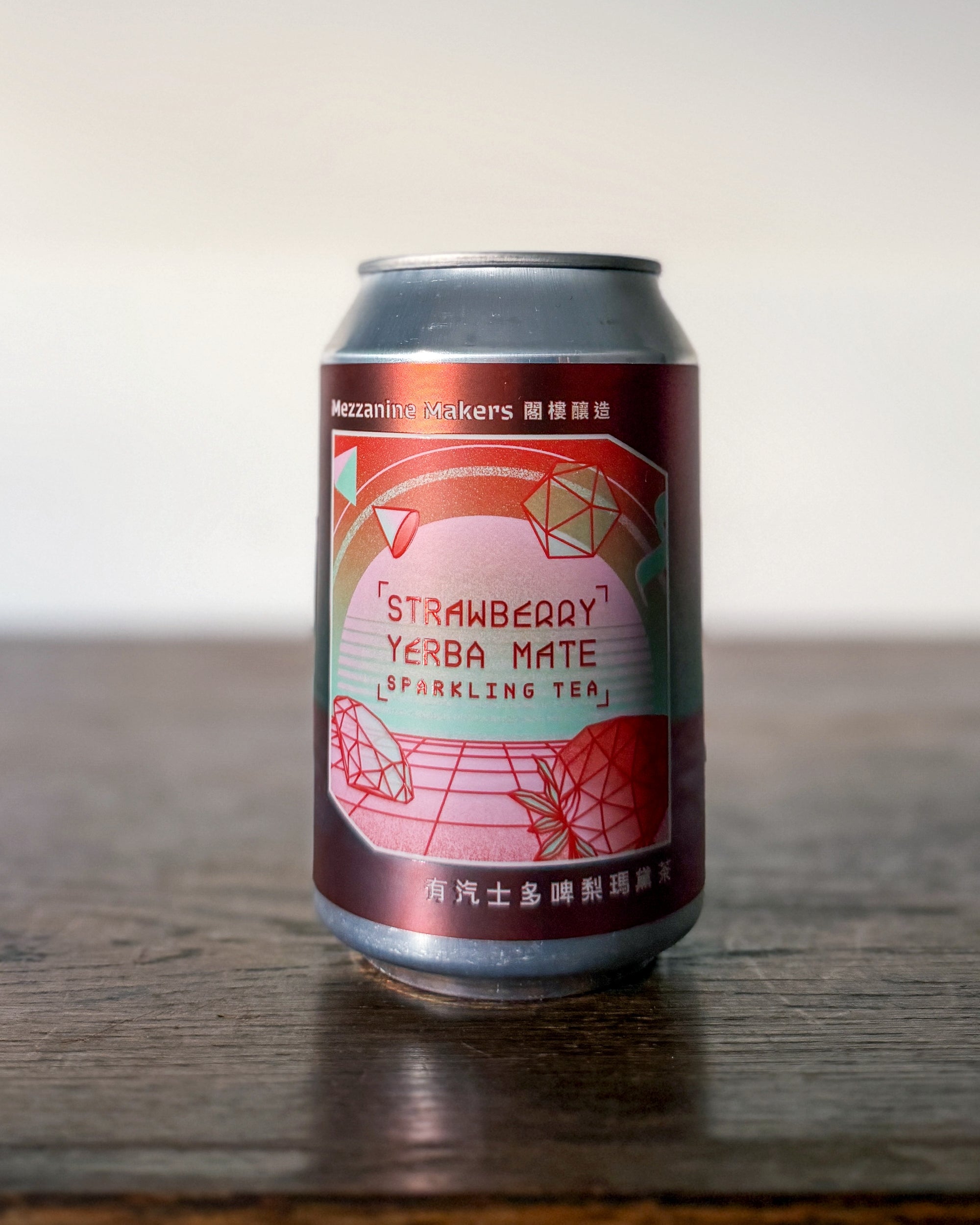 Mezzanine Makers : strawberry yerba mate sparkling tea 330ml