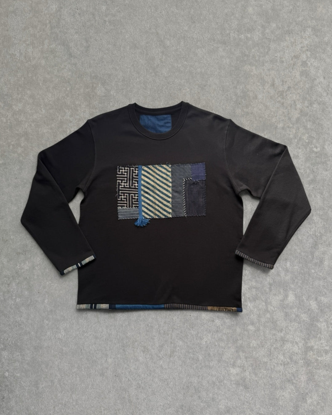 'm' for the maker : kinship sweatshirt - l