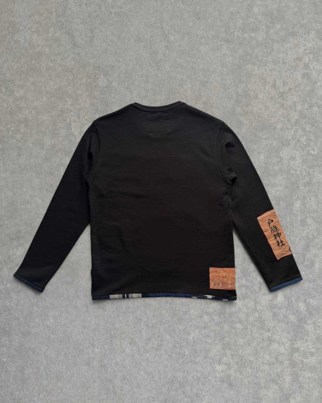 'm' for the maker : kinship sweatshirt - s
